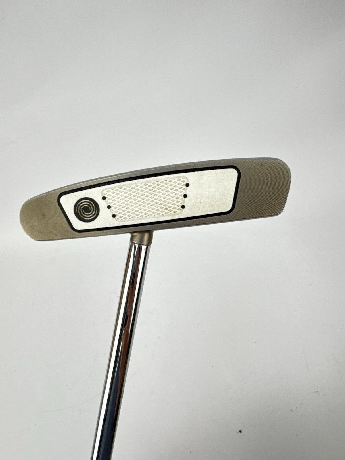 Odyssey White Hot Tour Putter 2CS Center Shaft Blade 33” /New Grip /352296