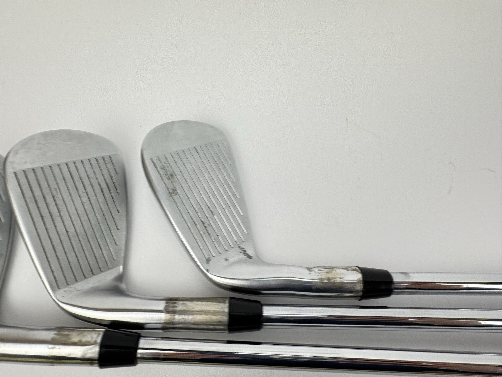 Titleist T100 Irons 6,8+PW Elevate MPH 85 Stiff Flex Steel /Right Handed /326448