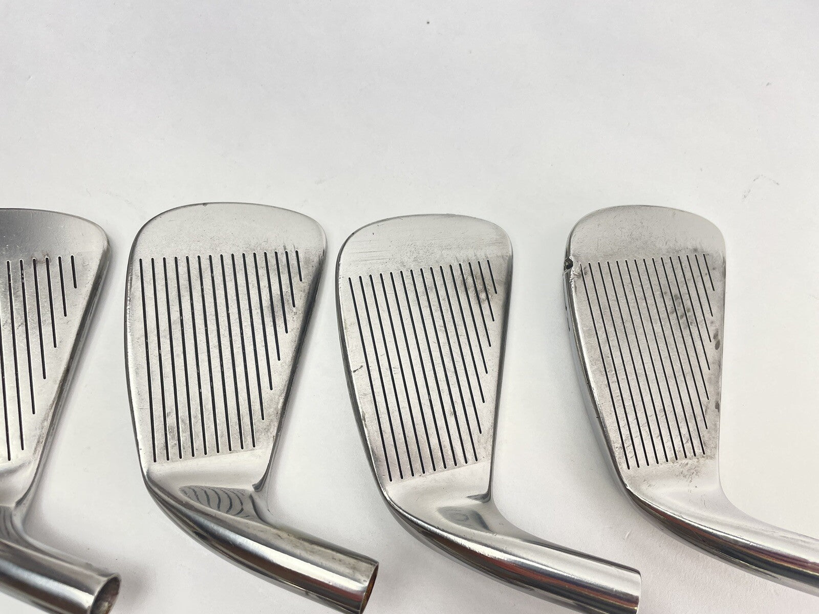 Titleist DCI Iron Heads 3-9 Iron /0.355 Tapered Hosel /Heads Only /208528