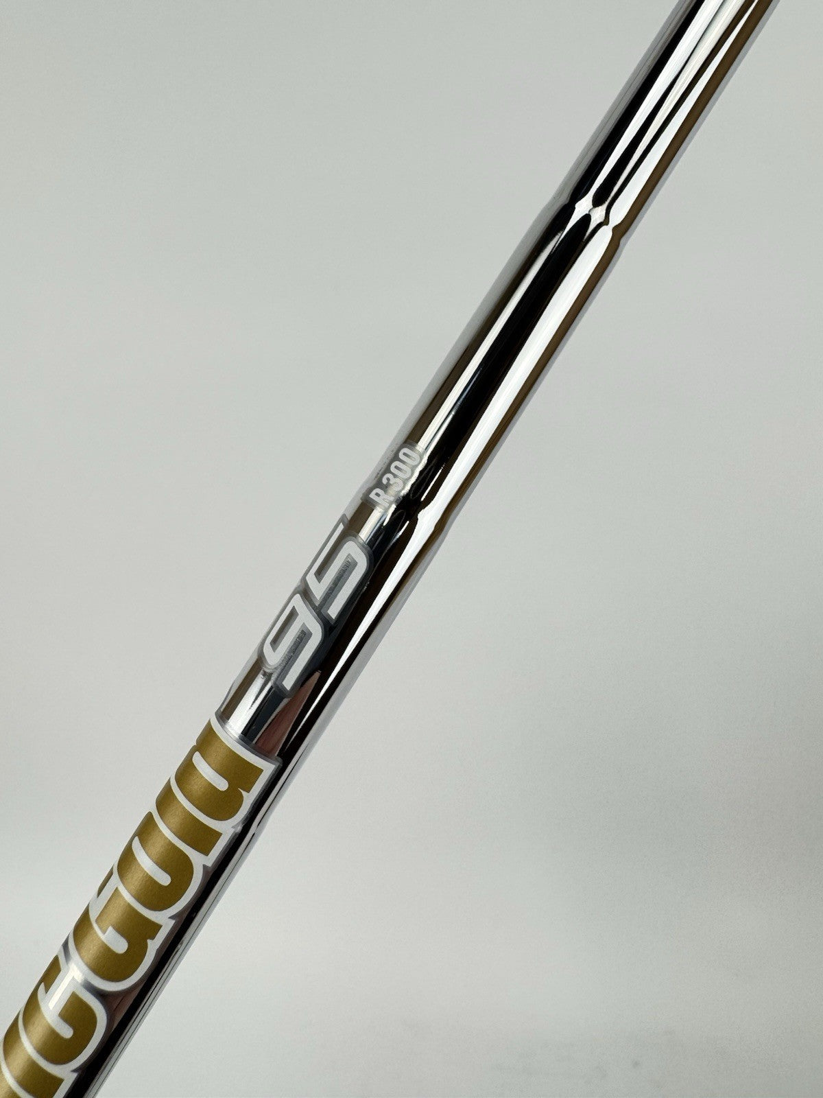 Dynamic Gold 95 Iron Shaft R300 Regular Flex Steel 35.25 /0.355 Tapered/316916