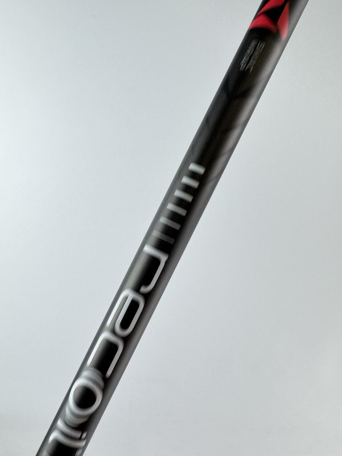 Ben Hogan Icon 9 Iron Recoil ES 760 F2 Senior Flex Graphite /Right /New /2252414