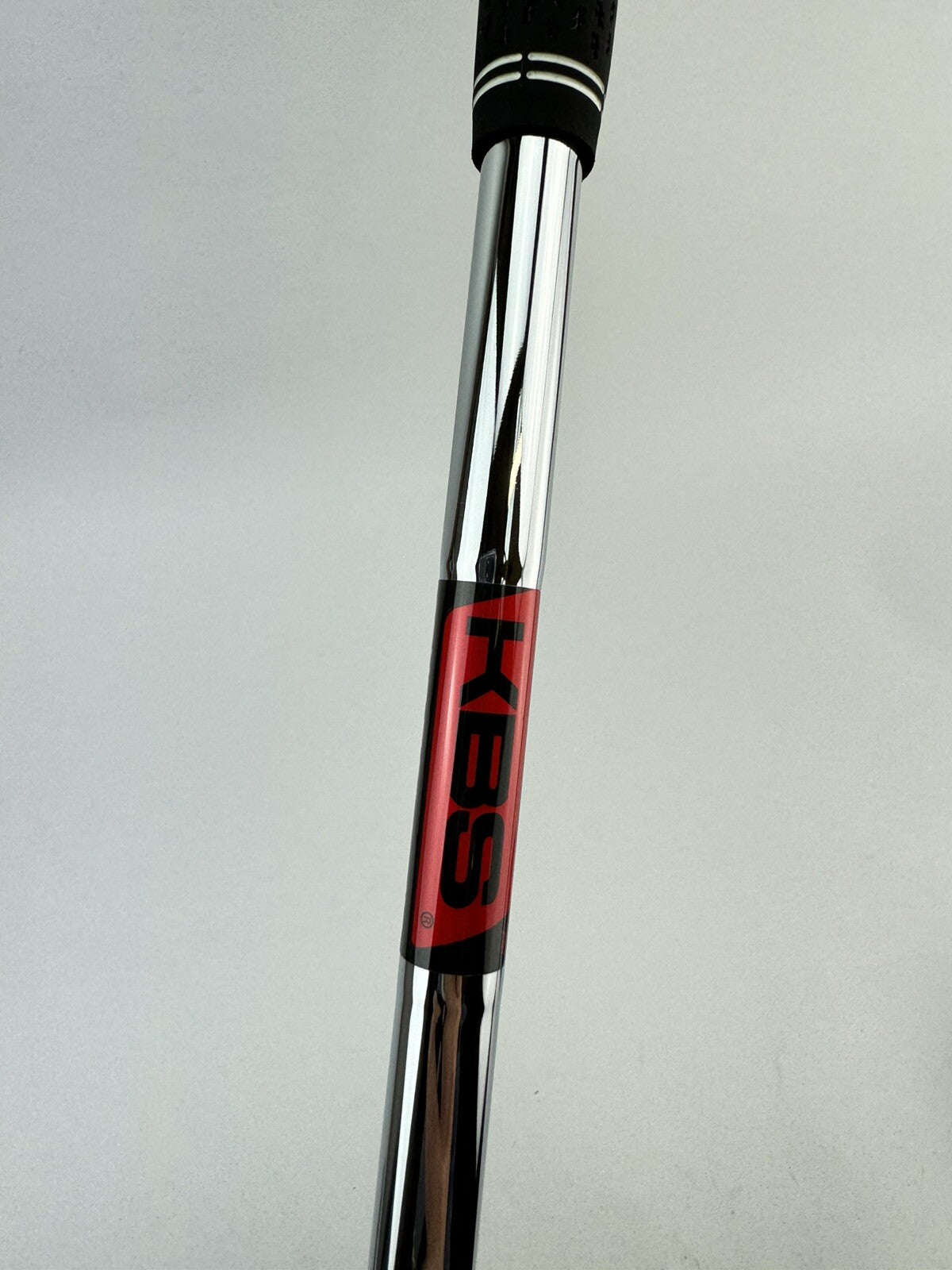 Cobra One Length Pitching Wedge F8 KBS Tour FLT 110 Regular Steel /New /3429011