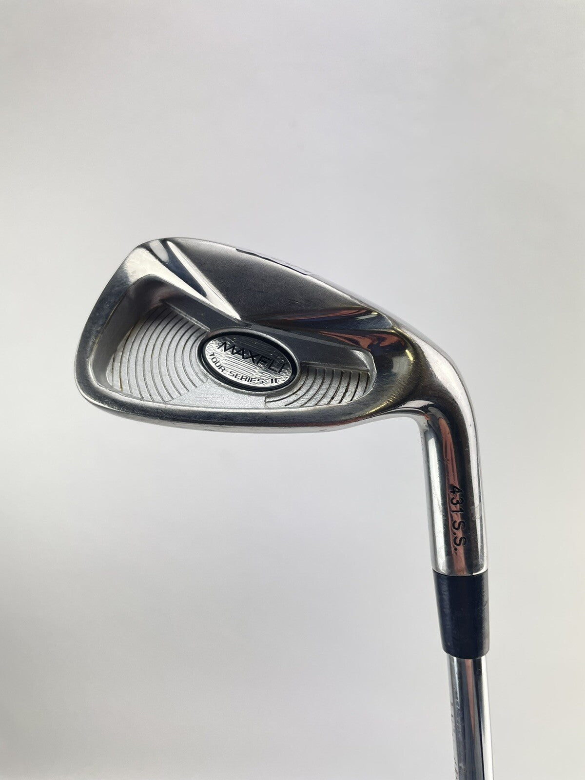 Maxfli Golf 8 Iron Tour Series Regular Flex Steel /Right Handed /New Grip /179041