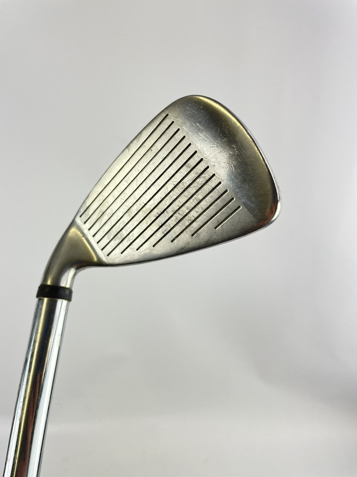 Wilson Golf 6 Iron Fatshaft Regular Flex Steel /Right /New Grip /68409