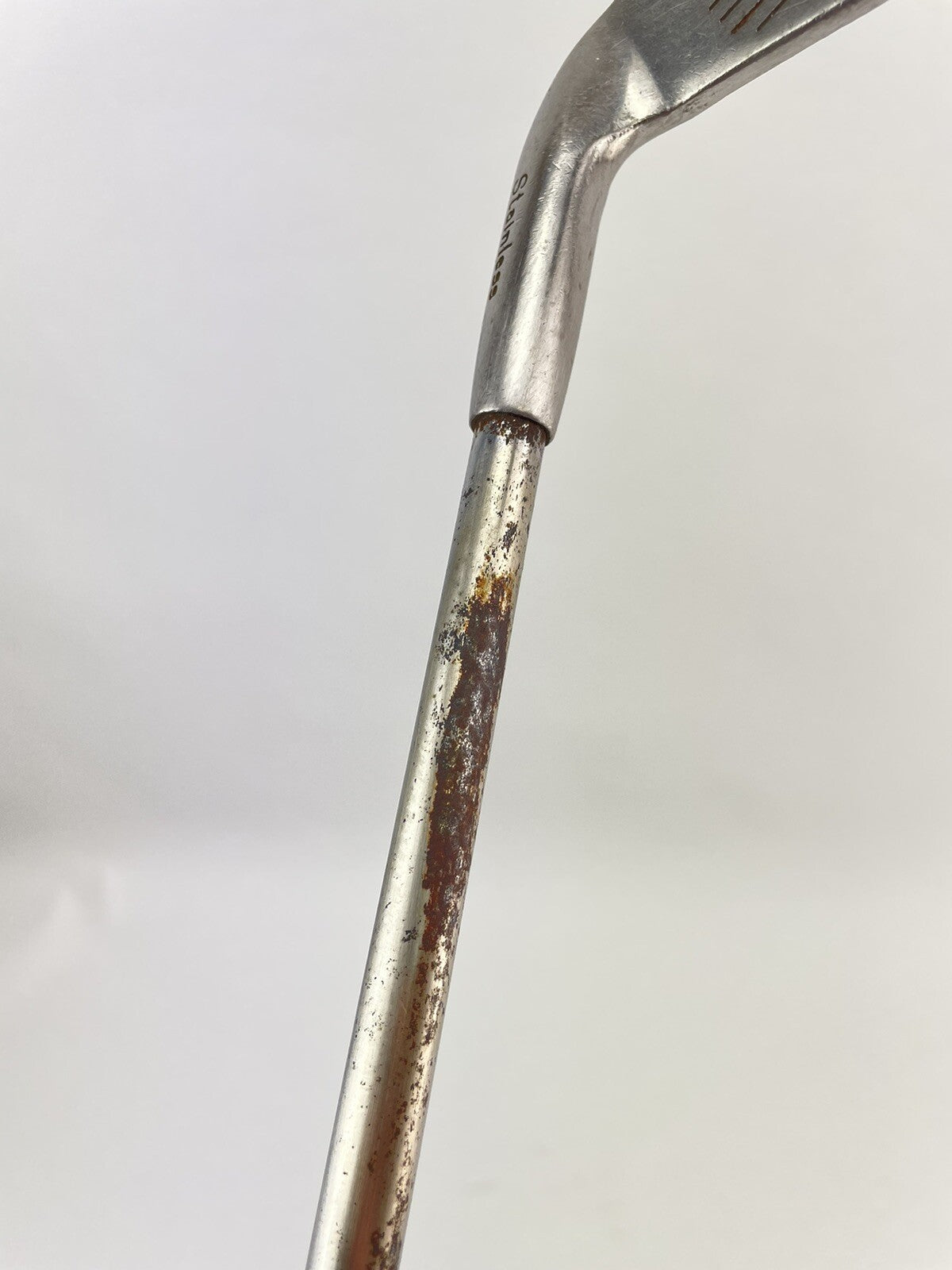 Lynx USA 2 Iron Regular Flex Steel/Right Handed /New Grip /2046618