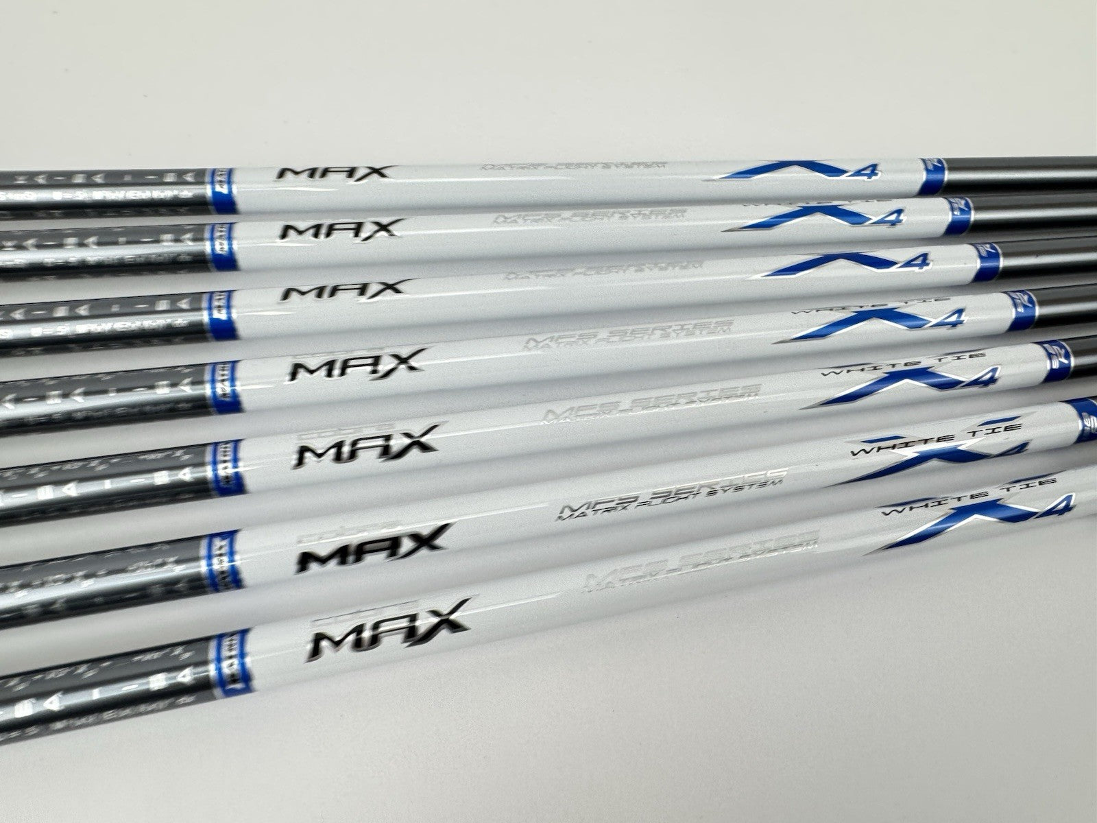 Matrix Iron Shaft Set (7) 4-PW White Tie Regular Graphite/Grips /0.355 /340332