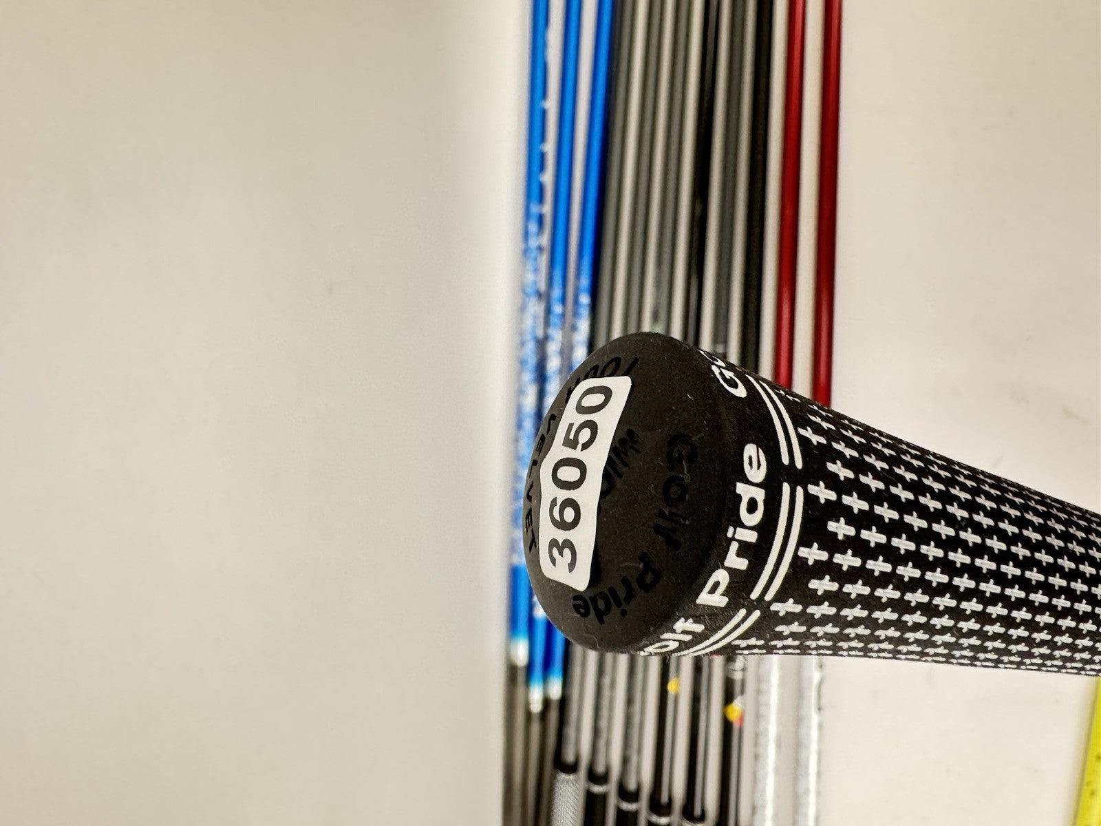 Callaway Quantum Driver Shaft UST Helium F4 Stiff Graphite 44.5” /Mid Grip/3605010