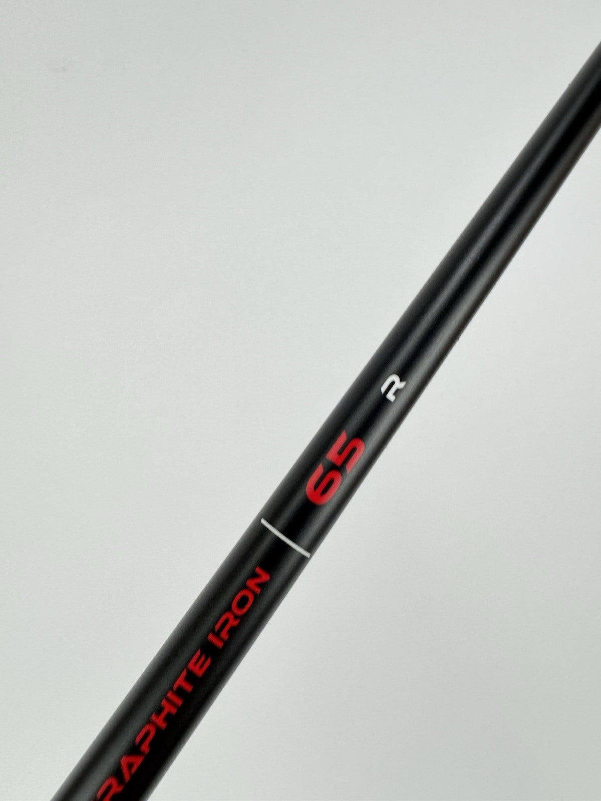 KBS Max 65 Iron Shaft Regular Flex Graphite 35.25” /0.355 Tapered /328995