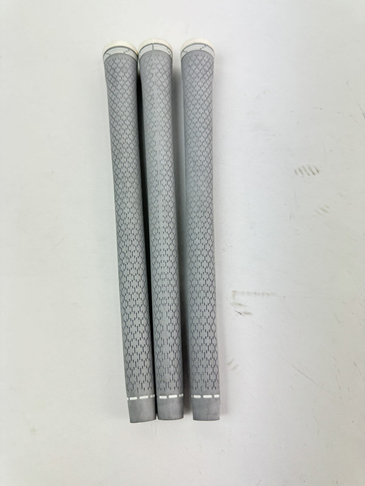 Lamkin Womens Golf Grips (3) Cobra Connect Compatible /Grey /New /192130