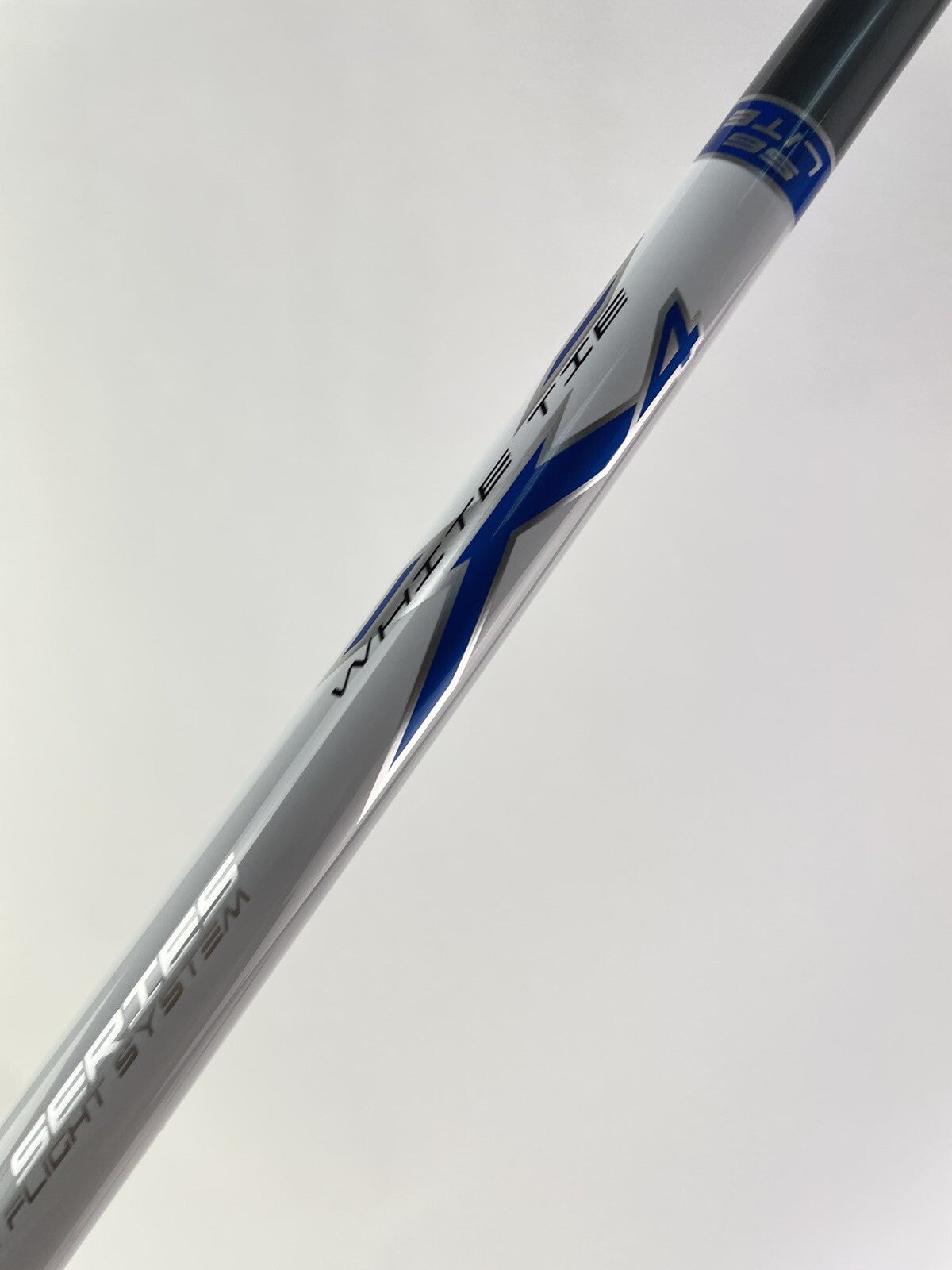 Cobra Senior Hybrid Shaft Matrix White Tie Graphite 39.5” /Lamkin /New /215573