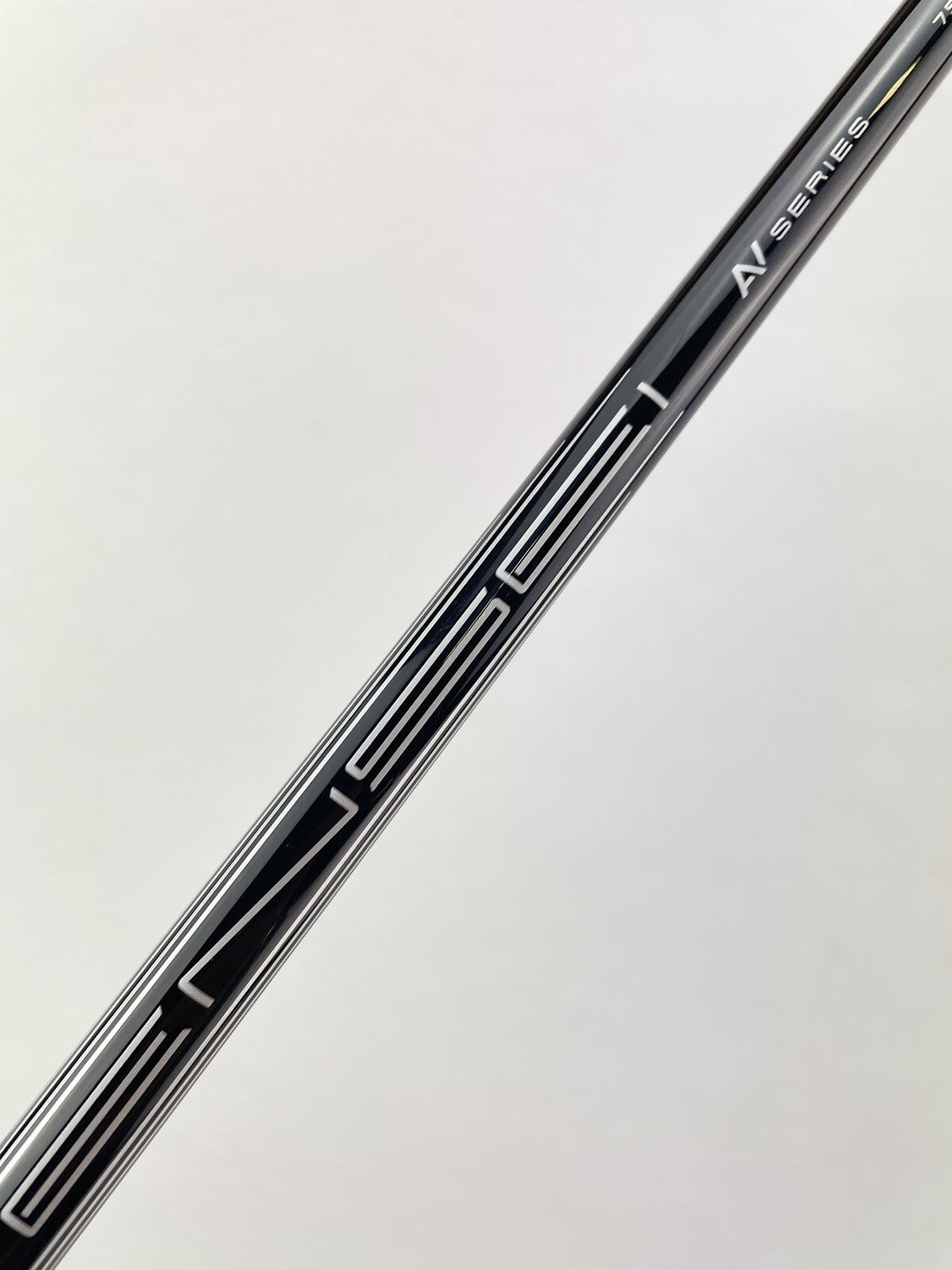 Tensei Blue Iron Shaft AV Stiff Flex Graphite 35” /0.370 Parallel /211674
