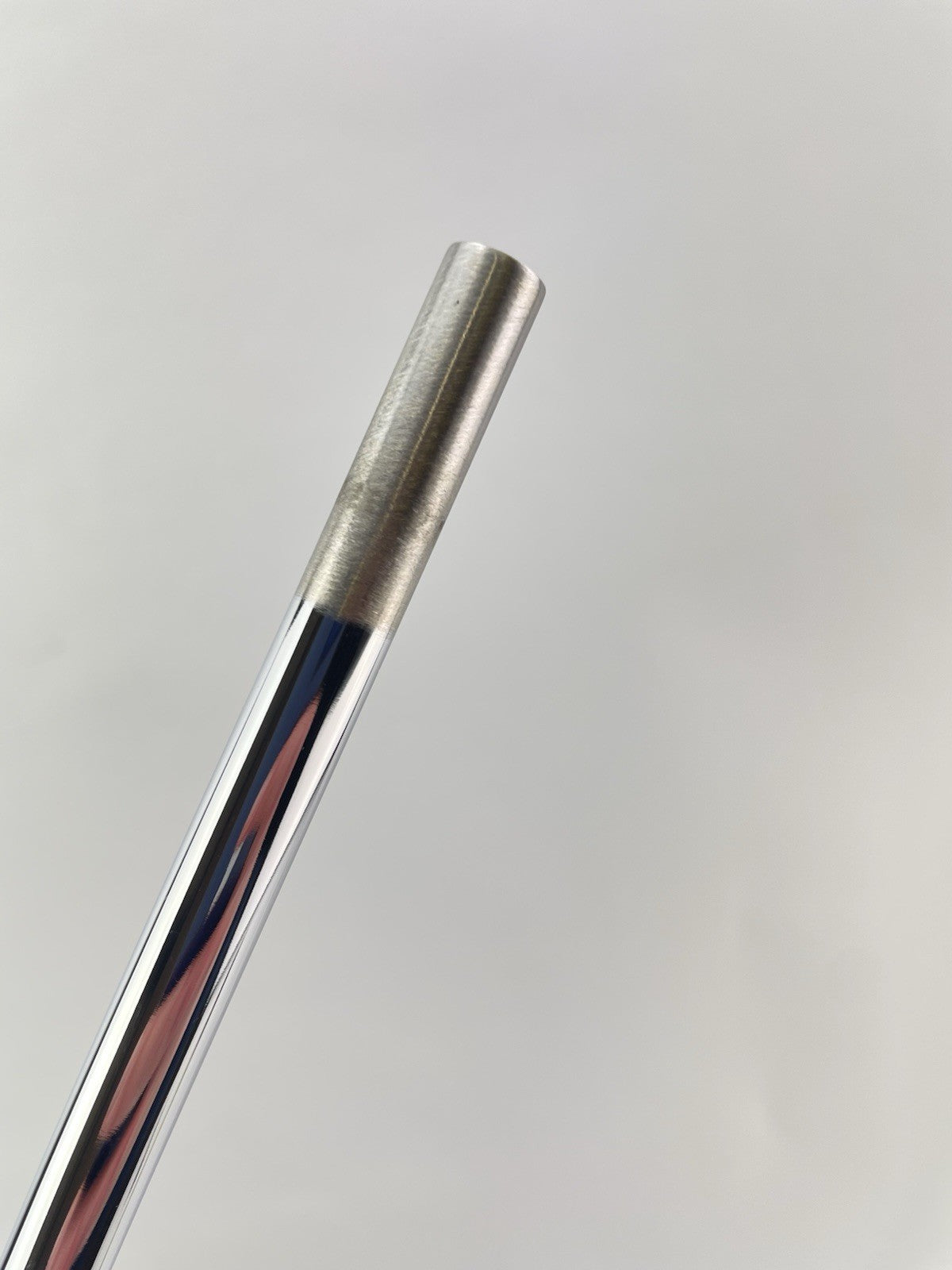 KBS Tour Lite Iron Shaft Stiff Flex Steel 35.5” /Lamkin /0.370 Parallel /228678