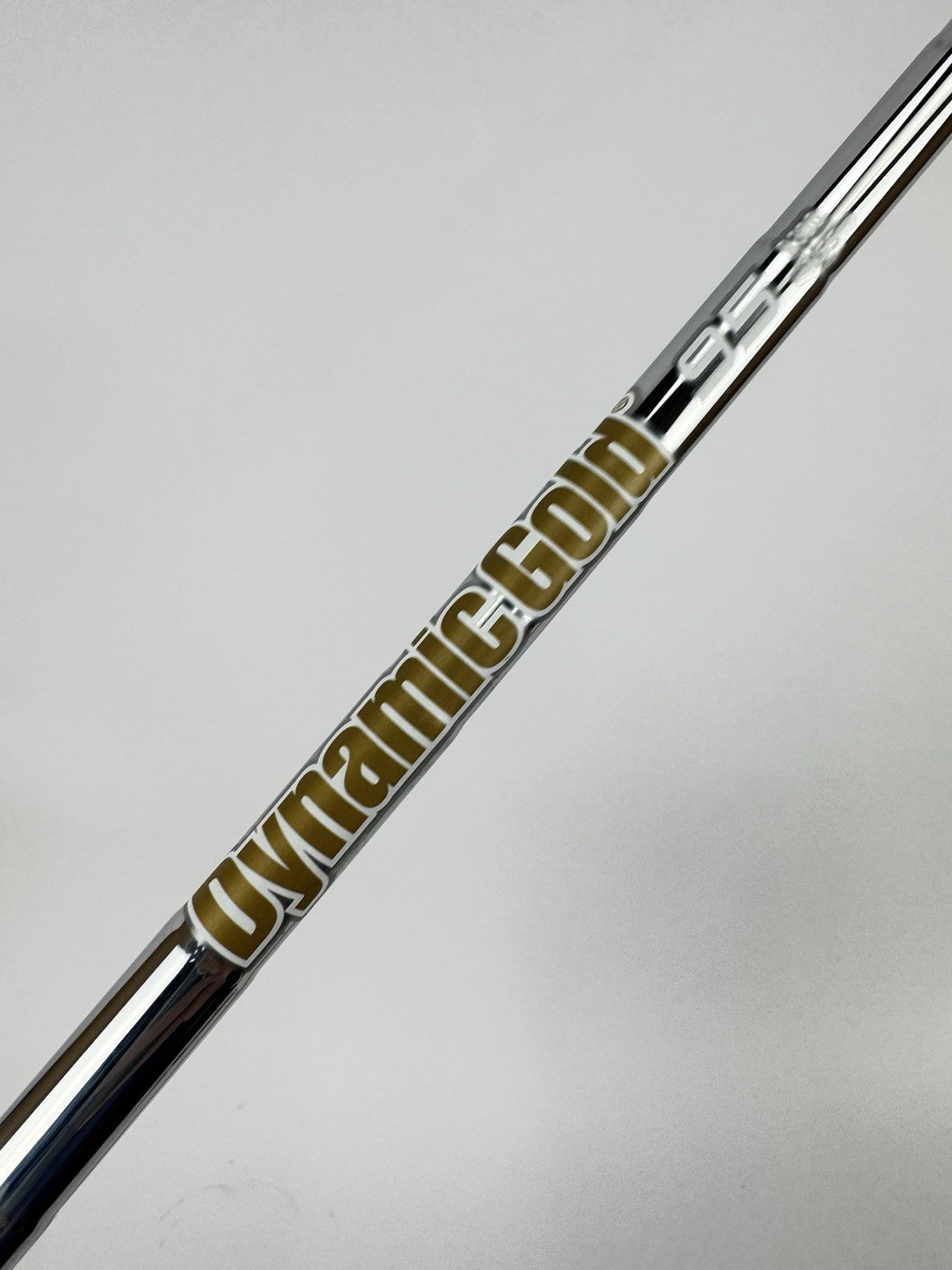 Dynamic Gold 95 Iron Shaft Vss Pro Regular Flex Steel 35.75/0.355 Tapered /332801