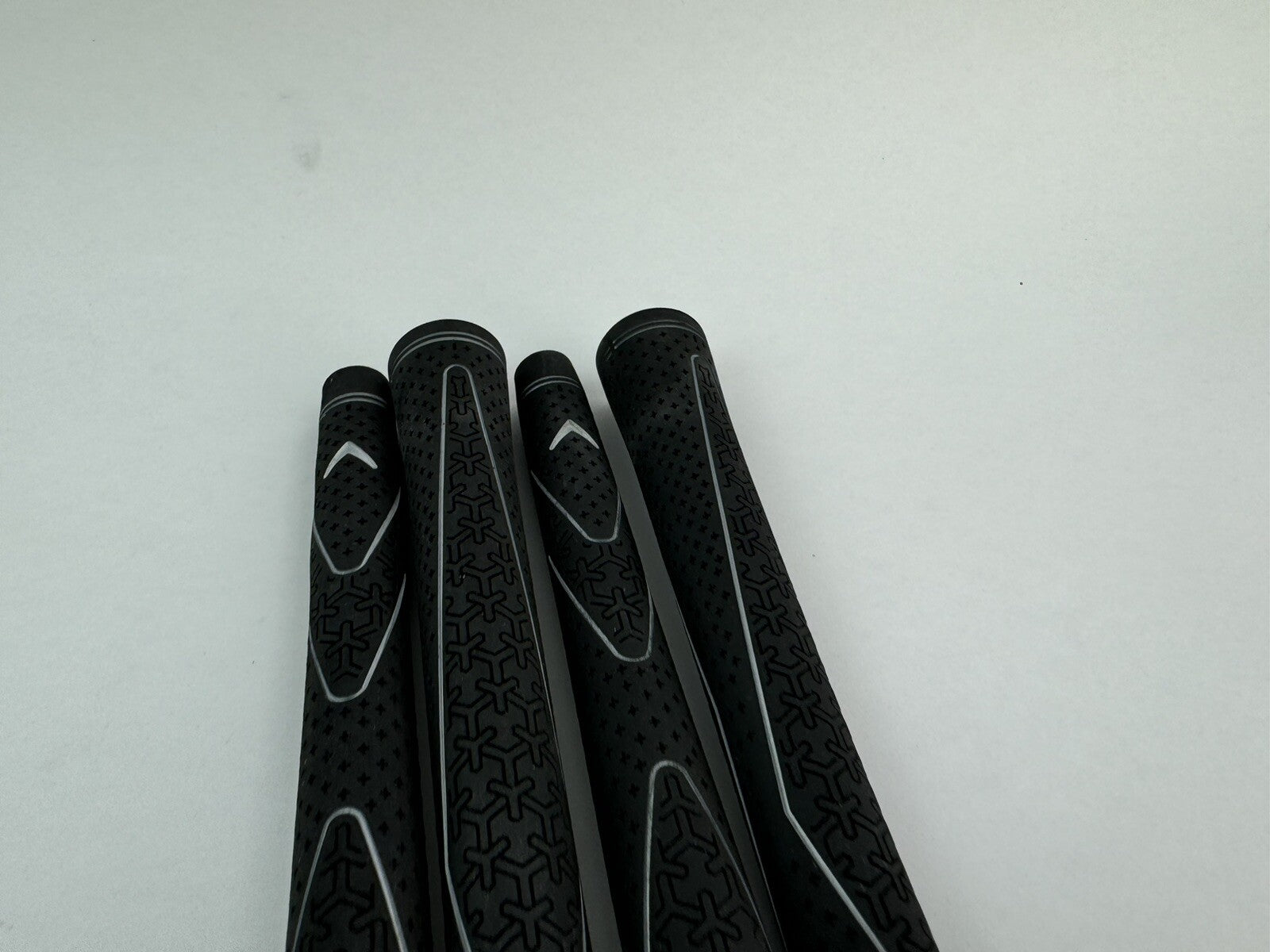 Callaway Ladies Golf Grips (4) Black /Undersize /New Pulled /314586