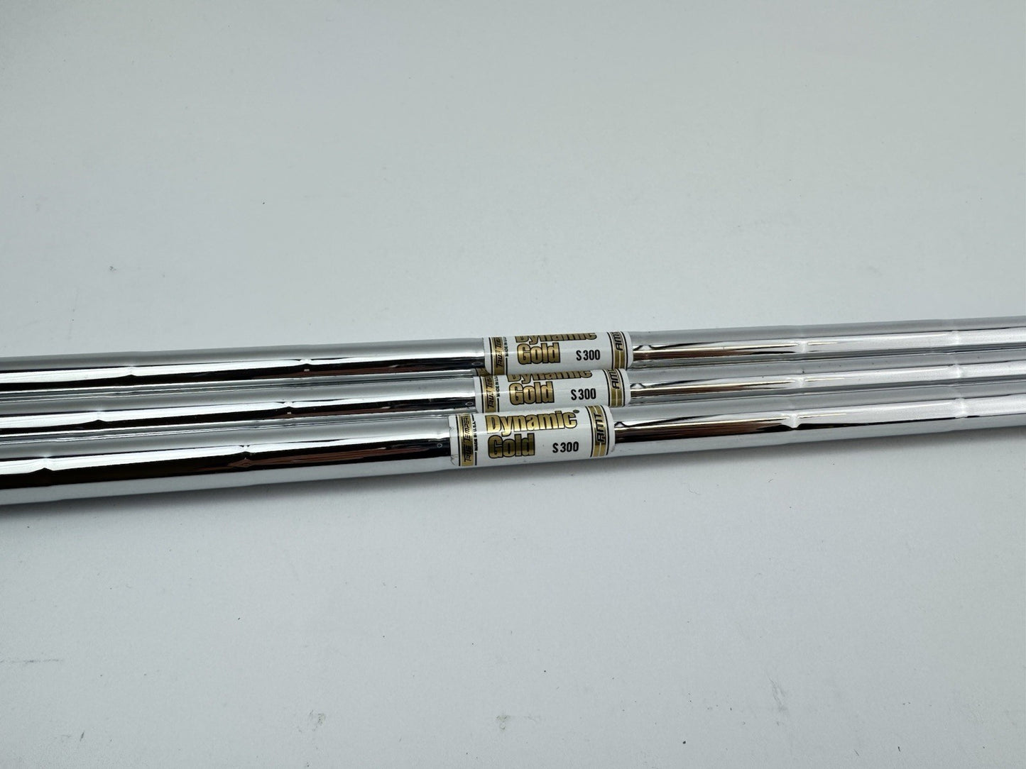 Dynamic Gold AMT Wedge Shaft Set (3) S300 Stiff Steel 0.355 Tapered /289570