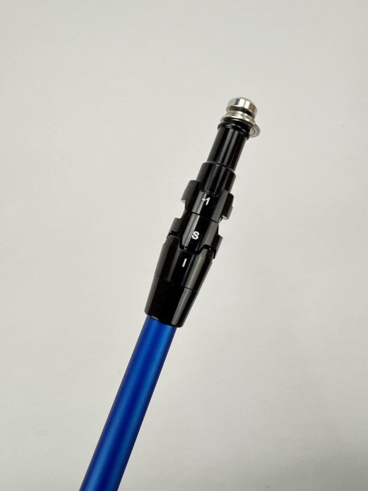 Callaway Quantum Driver Shaft Denali Frost Blue CB Stiff 44”/Mid Grip /360138
