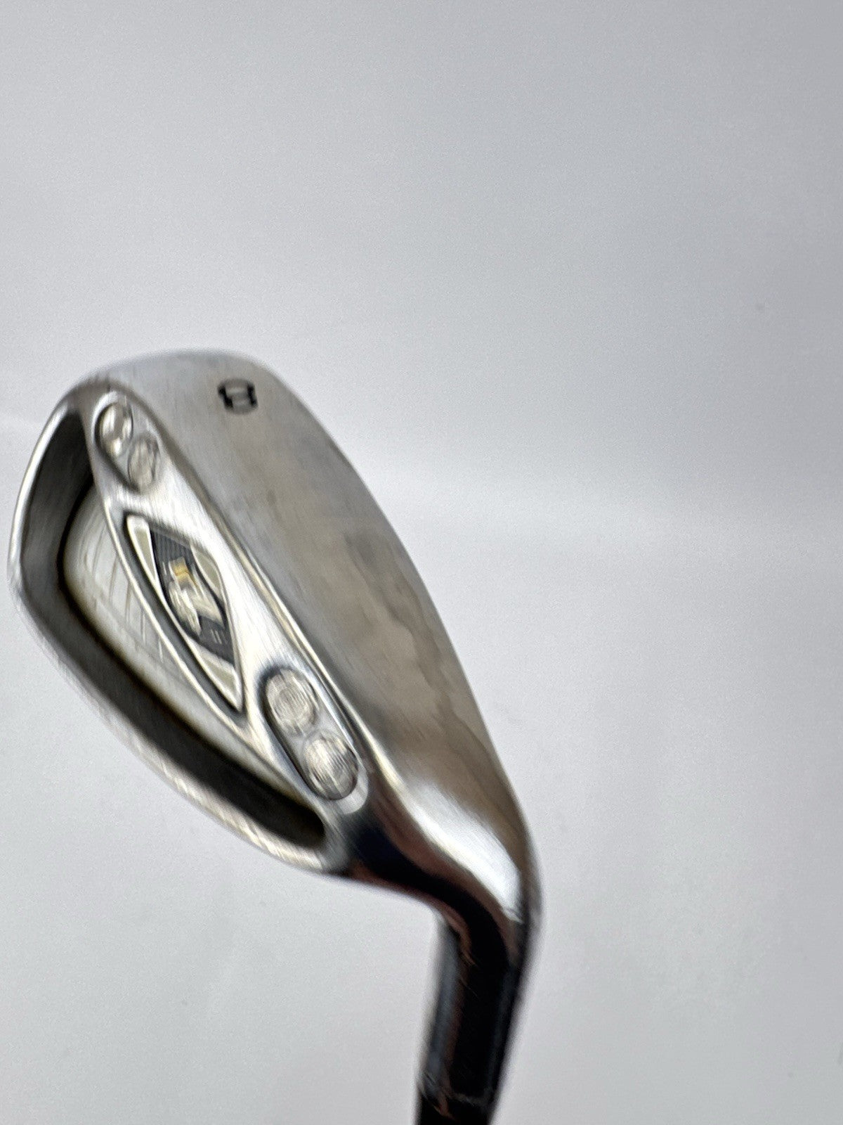 Taylormade R7 CGB 8 Iron RAC Max Regular Graphite /Right Handed /New Grip /361915