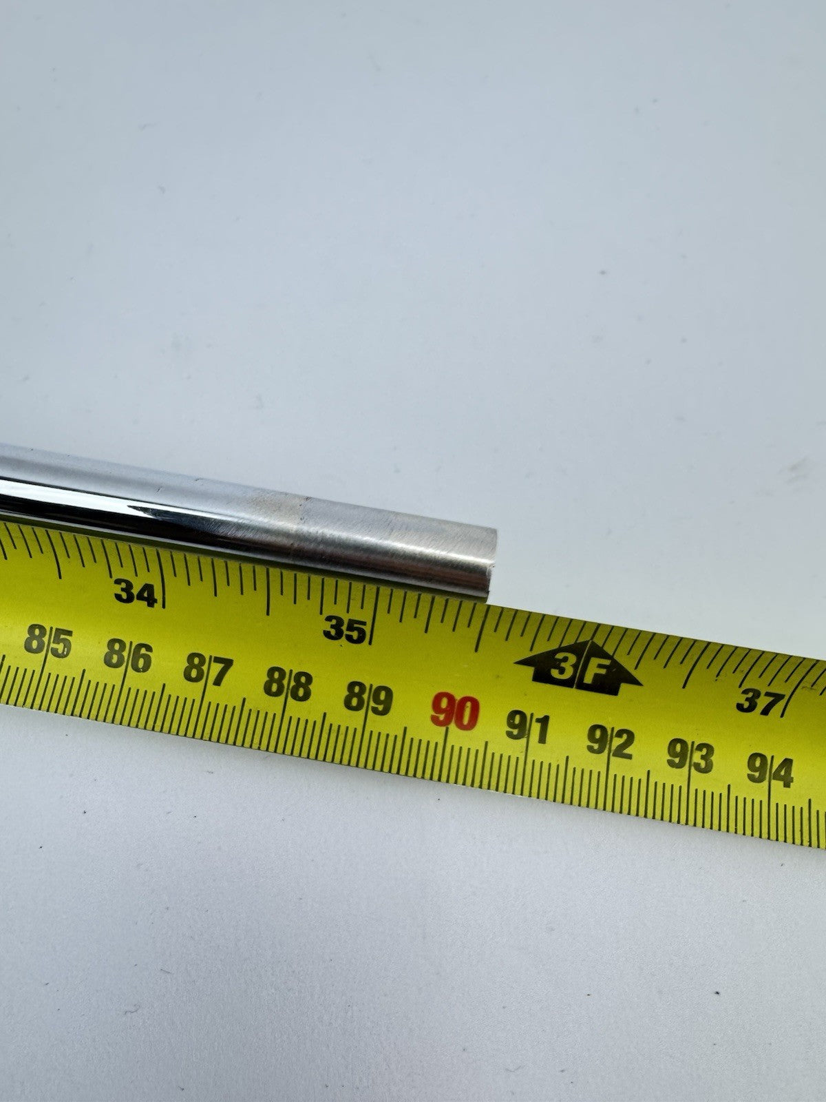 Dynamic Gold 105 Iron Shaft R300 Regular Flex Steel 35.5” /0.355 Tapered /306979