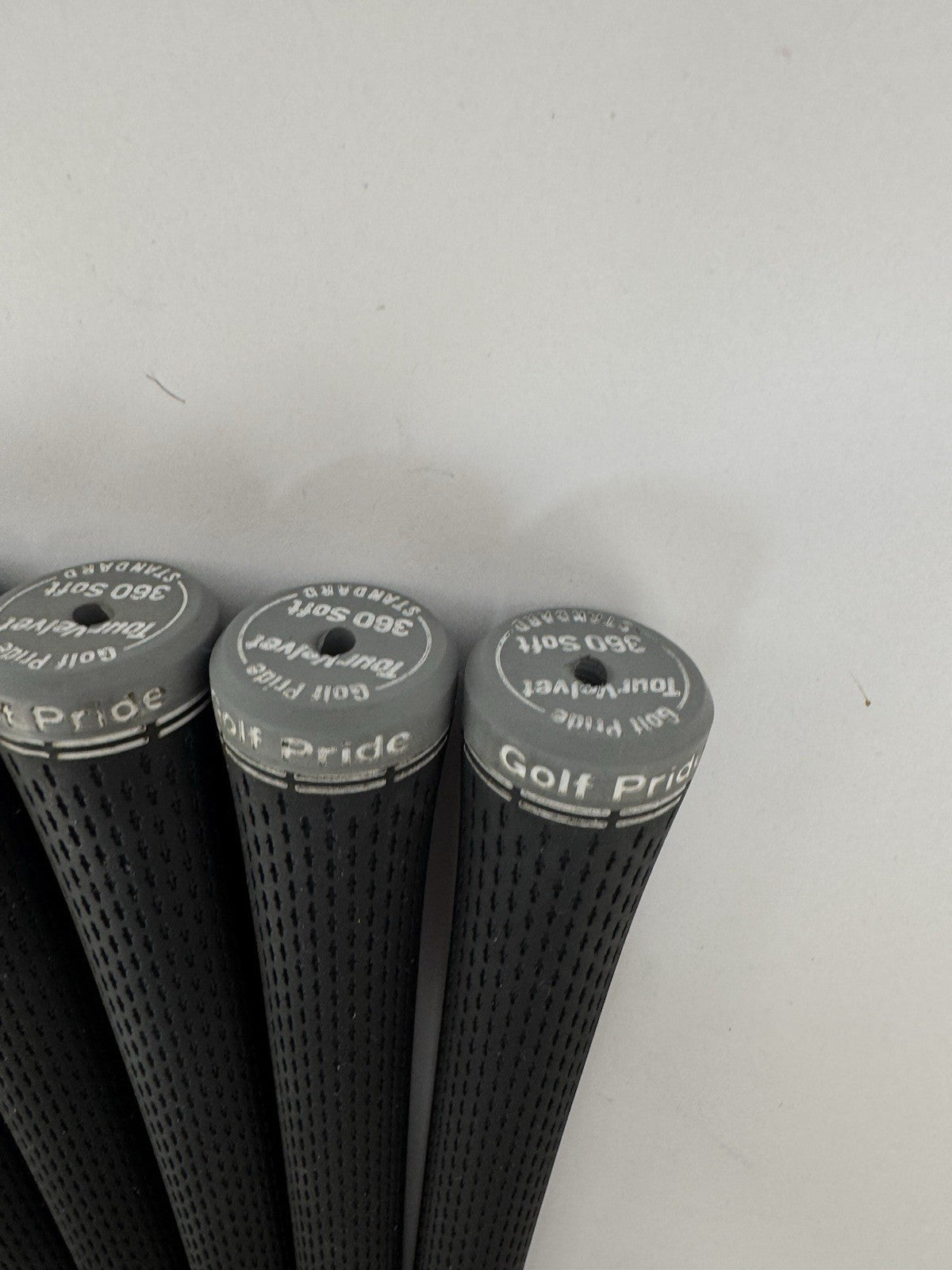 Golf Pride Tour Velvet 360 Soft Grips (8) Men’s Standard /Pulled /356086