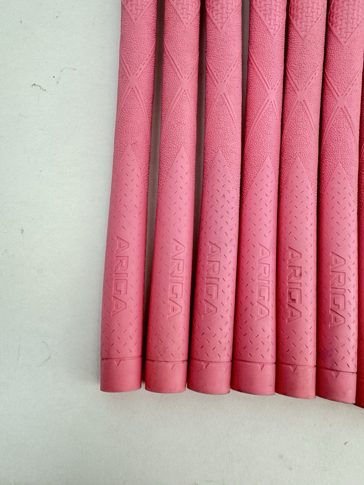 Ladies Golf Grips (8) Undersize /Pink /Brand New /213741