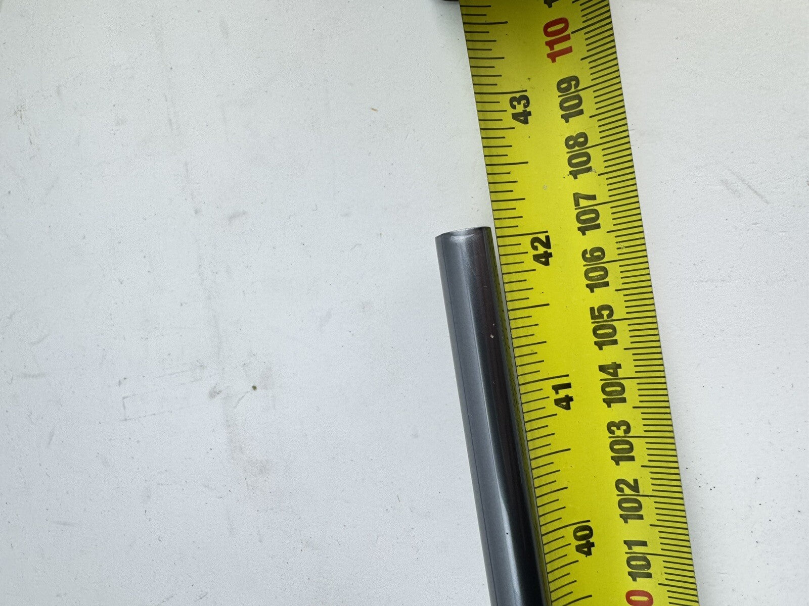 Matrix Iron Shaft Set (7) White Tie Regular Graphite 42” /0.370 Parallel /216937