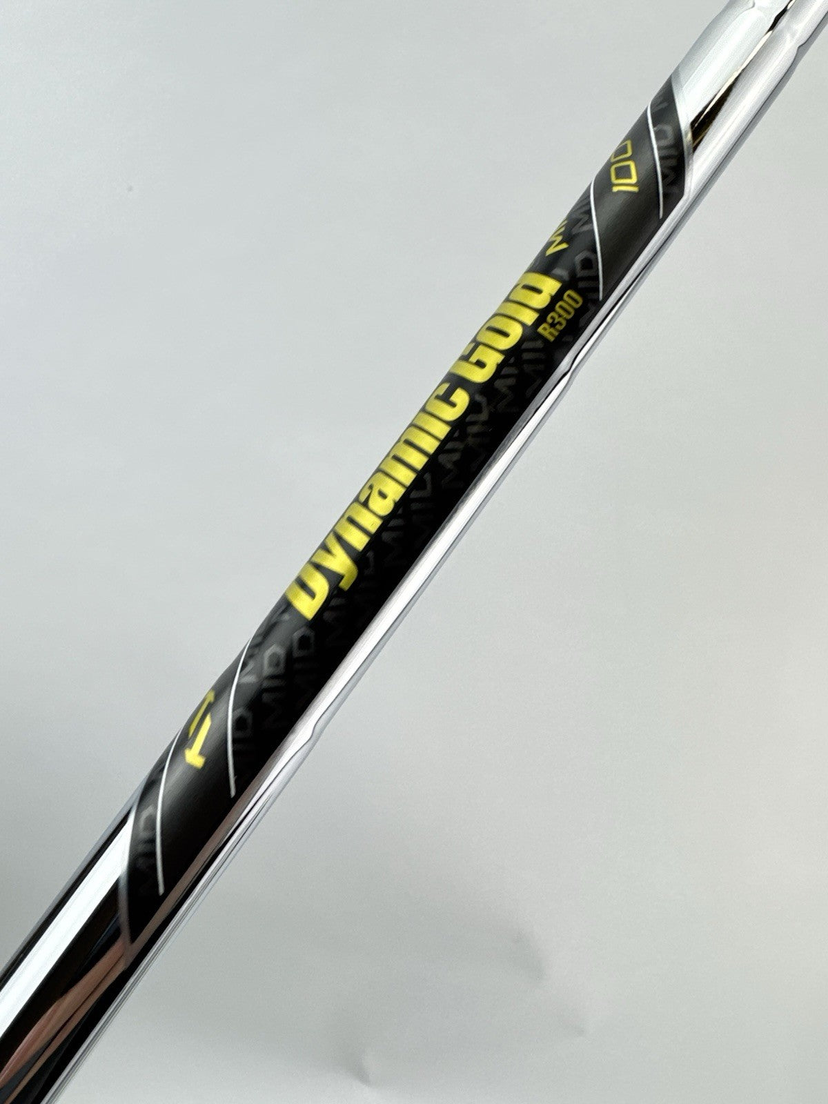 Dynamic Gold Mid 100 Iron Shaft R300 Regular Flex Steel 35.5” /0.355 /294234