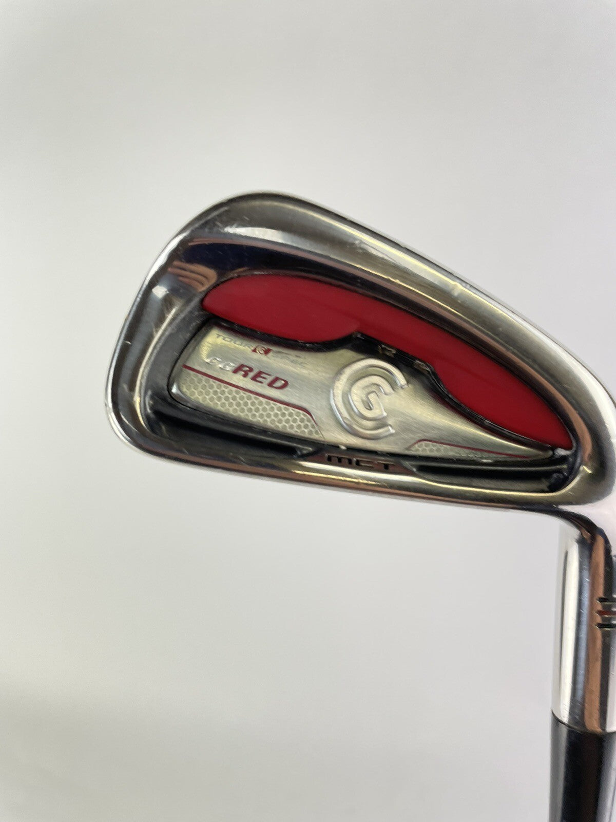 Cleveland 4 Iron CG Red R300 Regular Steel /Right /New Grip /124881