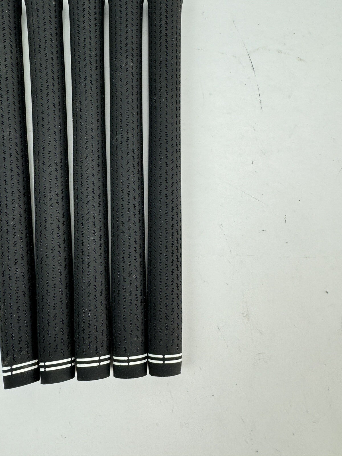 Lamkin Golf Grips (5) Cobra Connect Compatible/Mens Standard /Black /New /327171