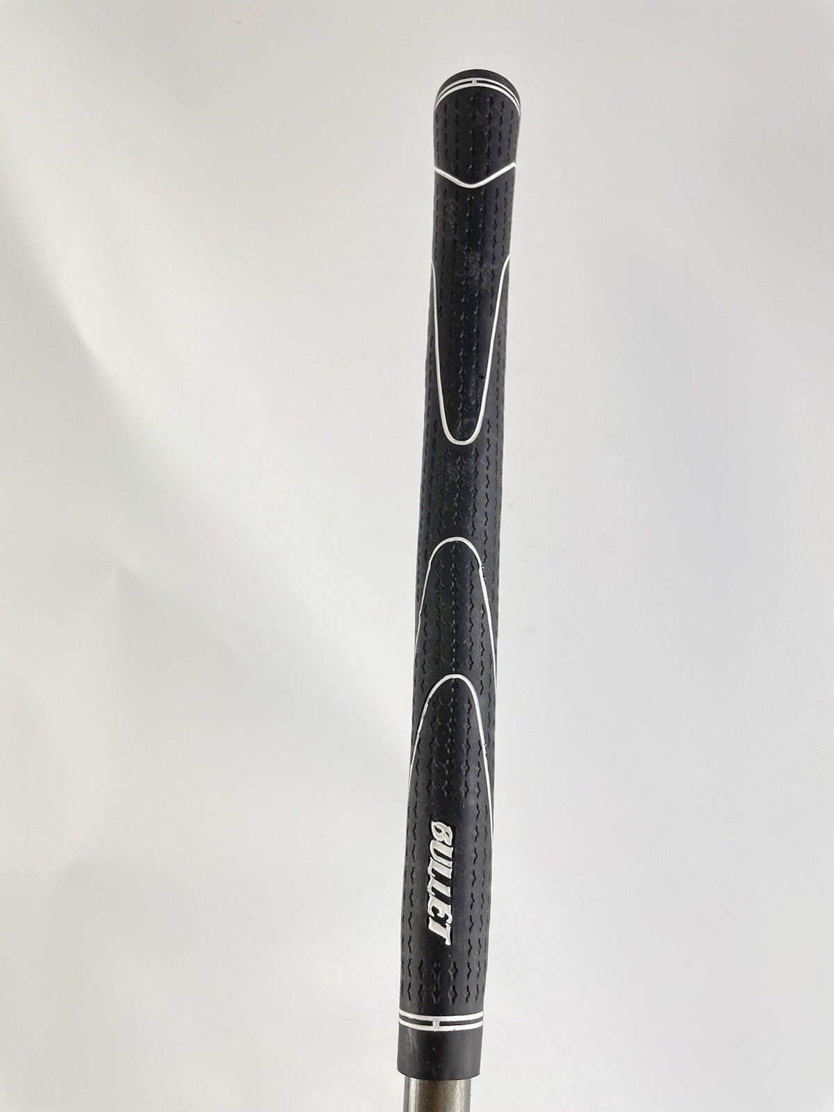 Tommy Armour 2 Iron Ti100 Aldila Stiff Graphite /Right Handed /New Grip /863019