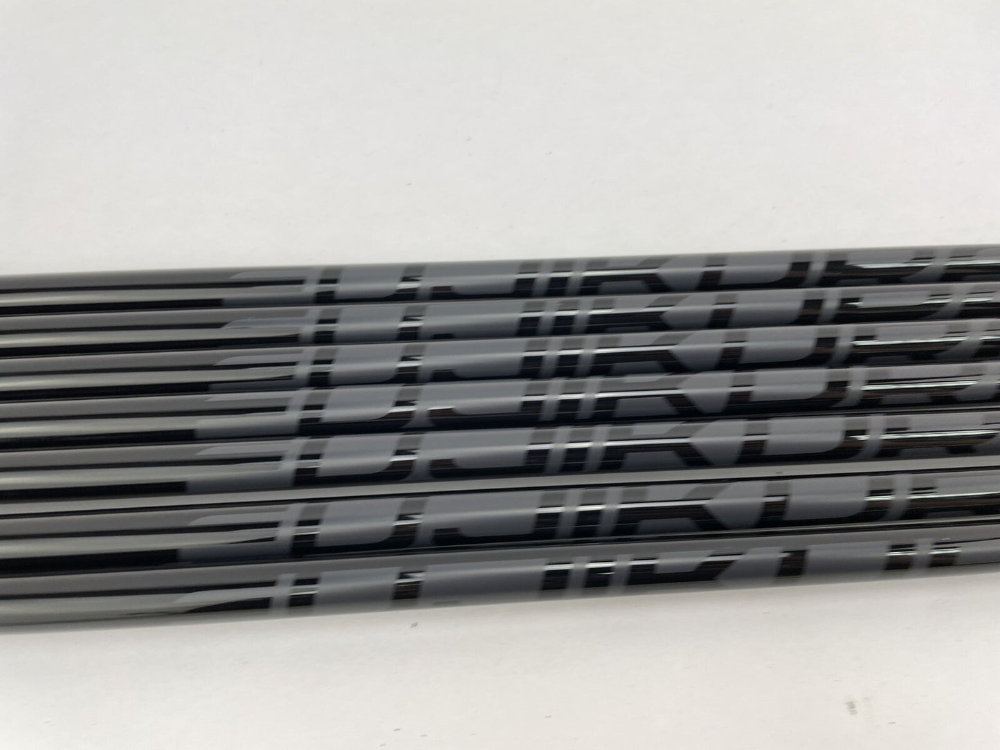 Fujikura Pro Iron Shaft Set (7) Regular Flex Graphite/0.370 Parallel Tip /New1