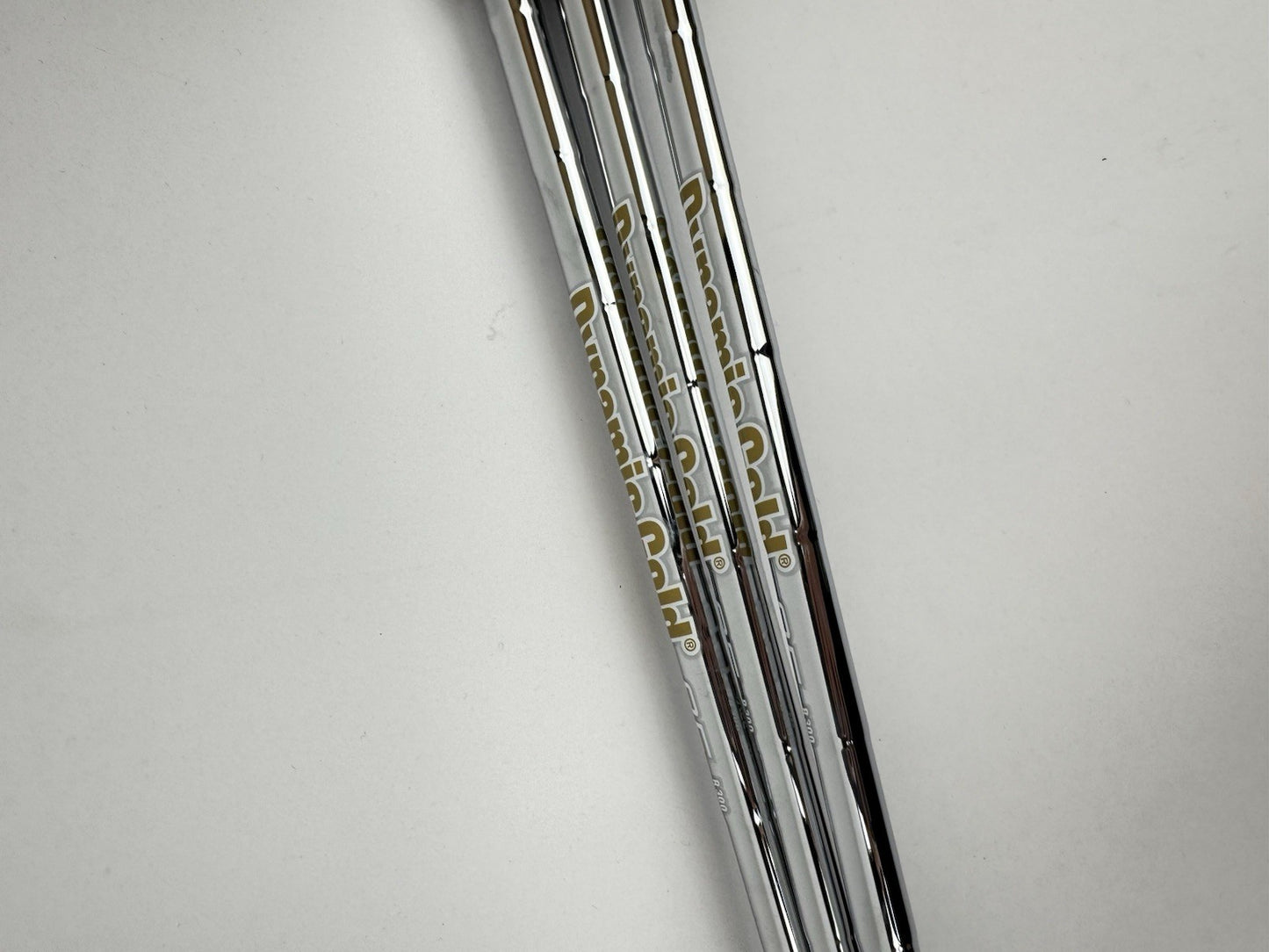 Callaway Elyte X Irons 6,8+PW DG 95 R300 Regular Flex Steel /New Shafts  /3254115