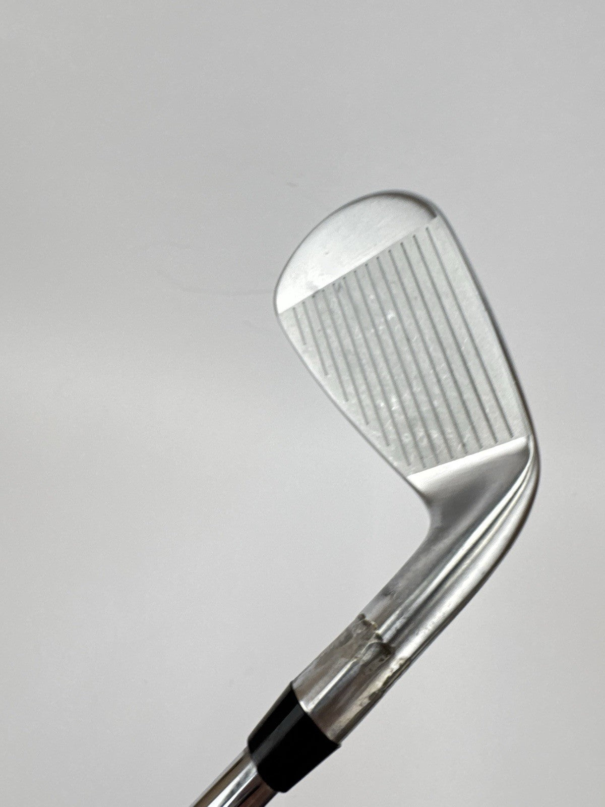Titleist T100s 8 Iron Left Handed Elevate ETS 115 Stiff Steel /New Grip /344109