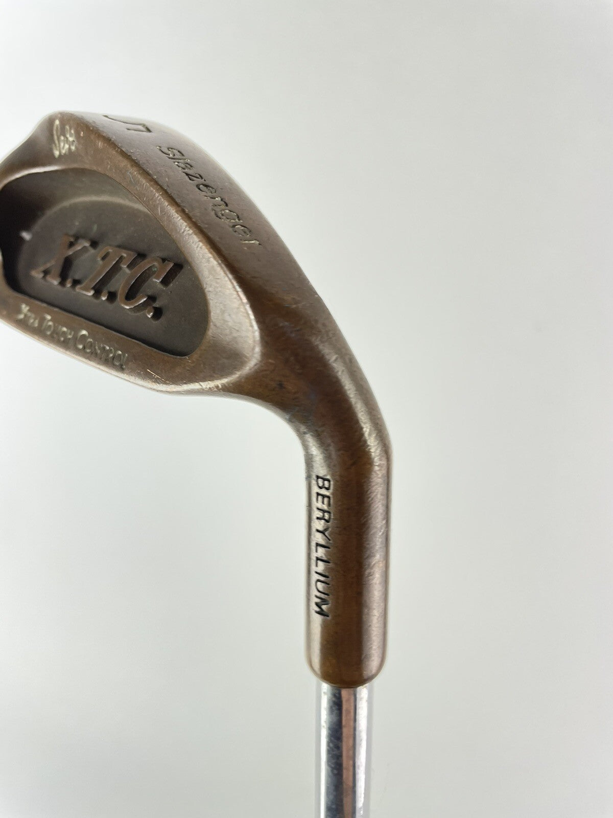 Slazenger XTC Beryllium 5 Iron Regular Steel /Right Handed /New Grip /129075