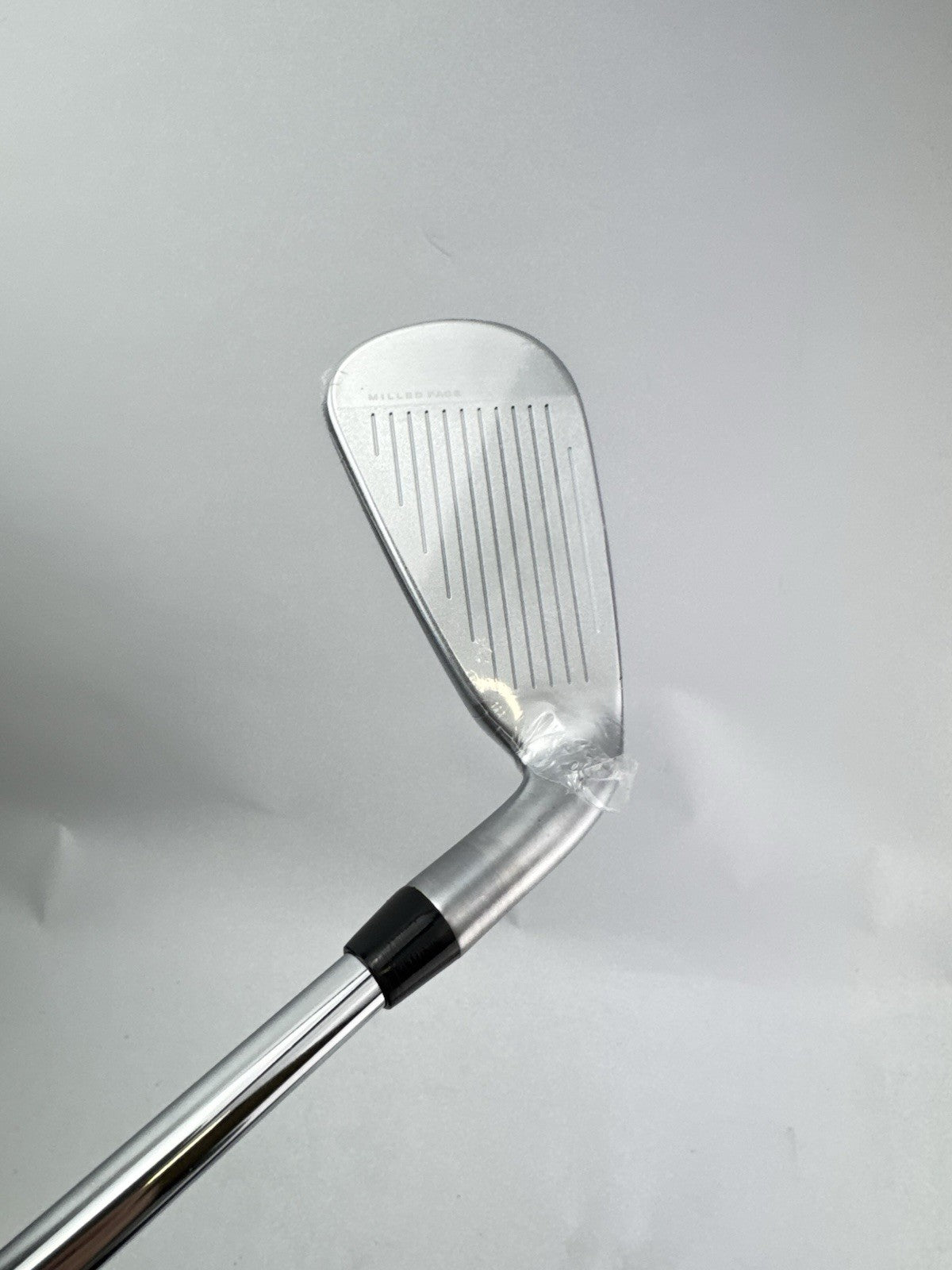 Cobra LTDX 4 Iron Left Handed KBS Tour 90 Regular Flex Steel/New /3045211