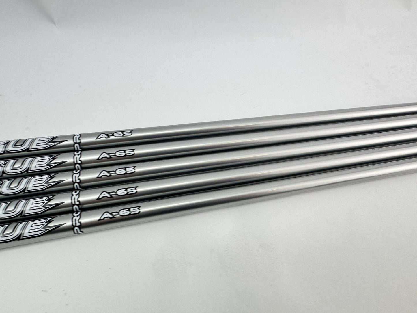 Aldila Rogue Pro Iron Shaft Set (5) 65 Senior Flex Graphite /0.370 Parallel /New4