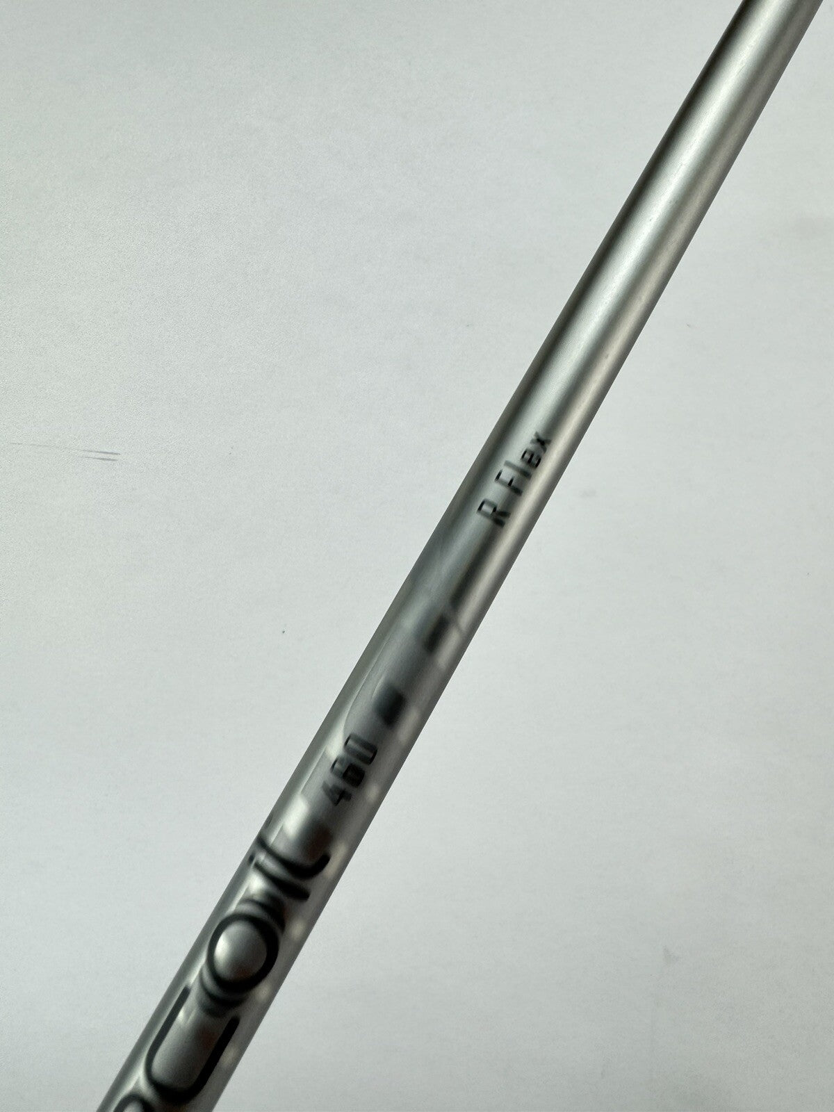 UST Recoil Iron Shaft 460 Regular Graphite 35.25” /0.370 Parallel /213804
