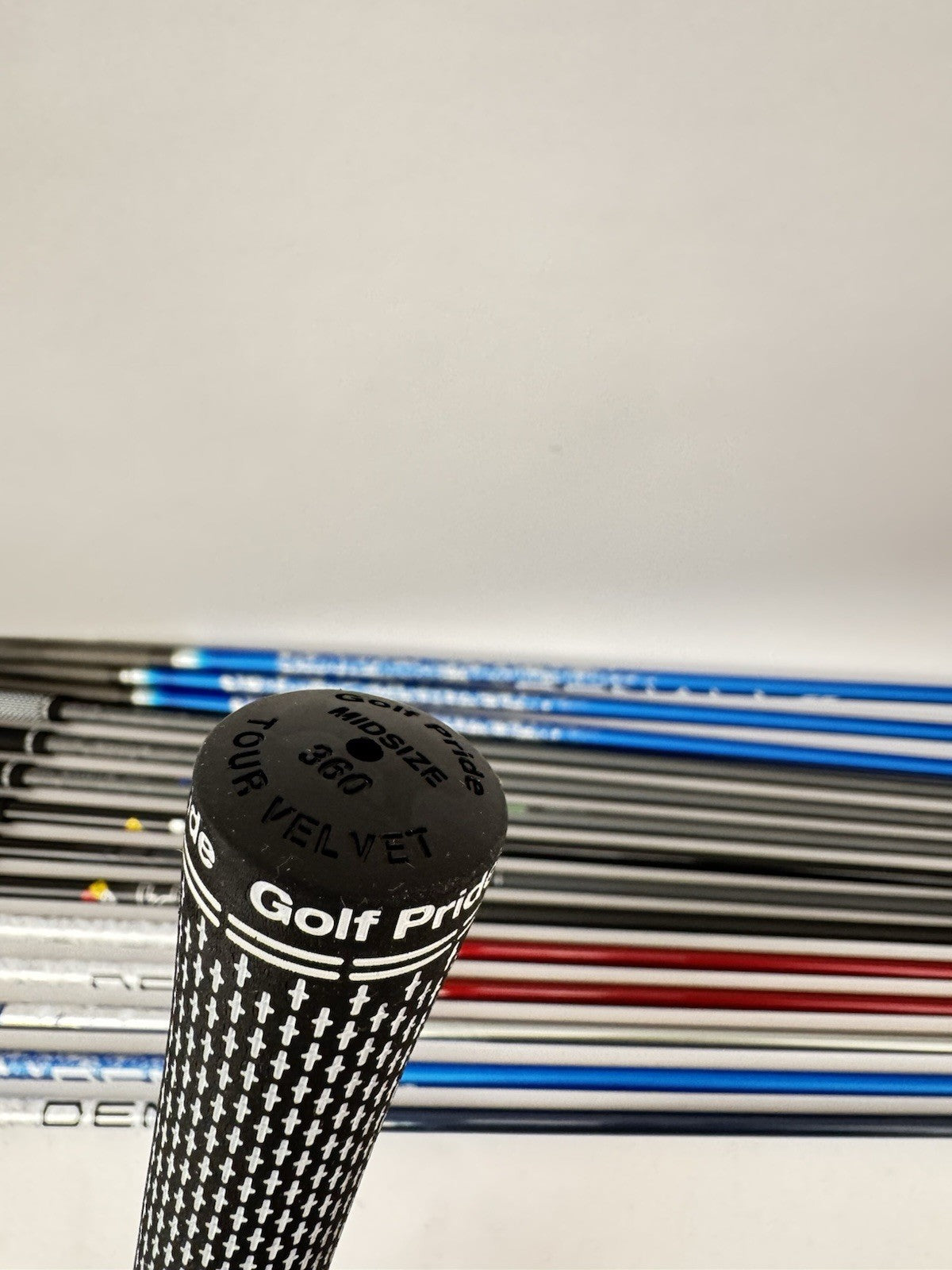 Titleist GT TSR Driver Shaft Denali Blue 6.0 Stiff Graphite 44.5”/Mid Grip/360178