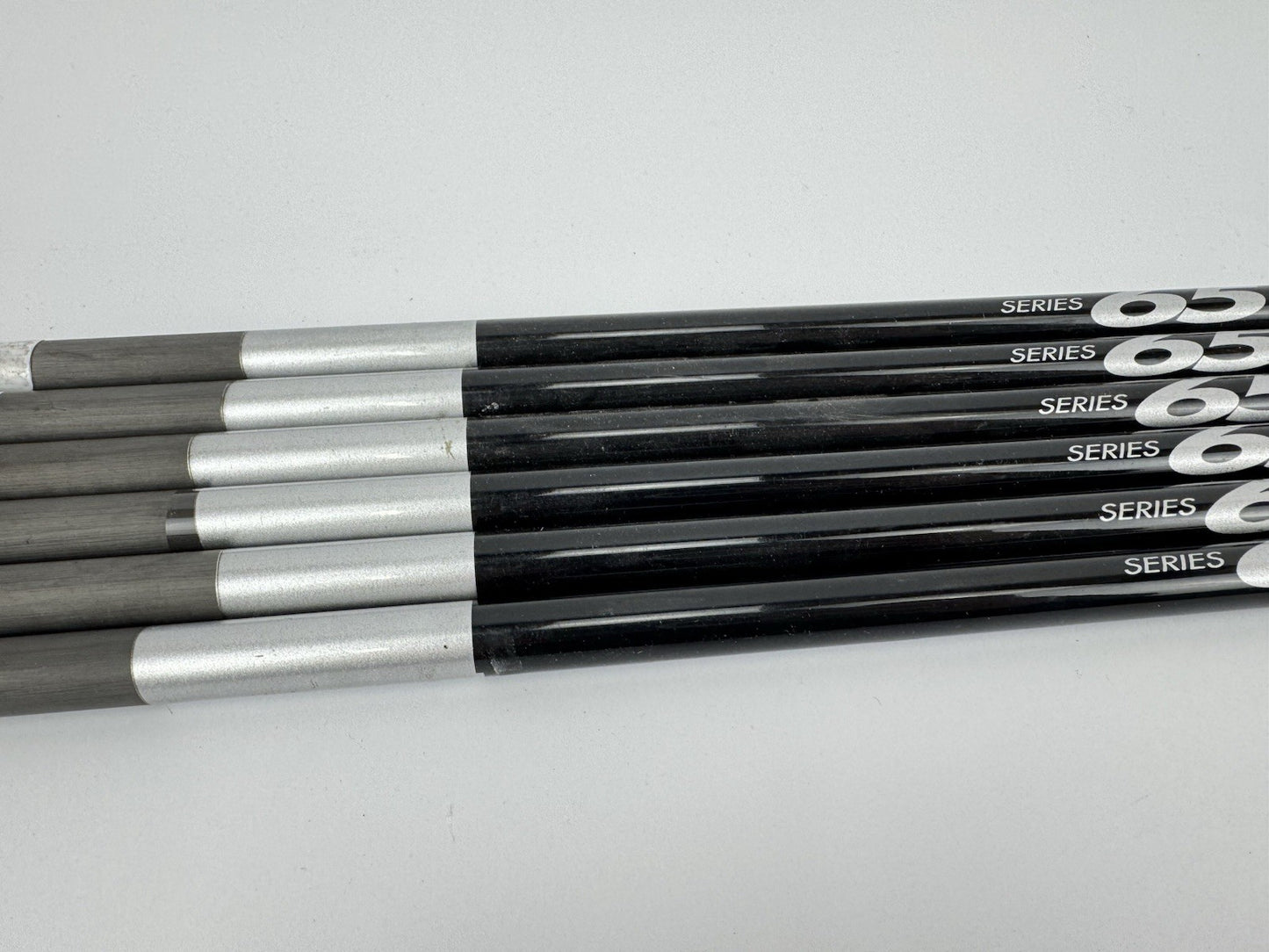 UST Iron Shaft Set (6) 65 Silver Series Stiff Graphite 0.370 Parallel /40”/312331