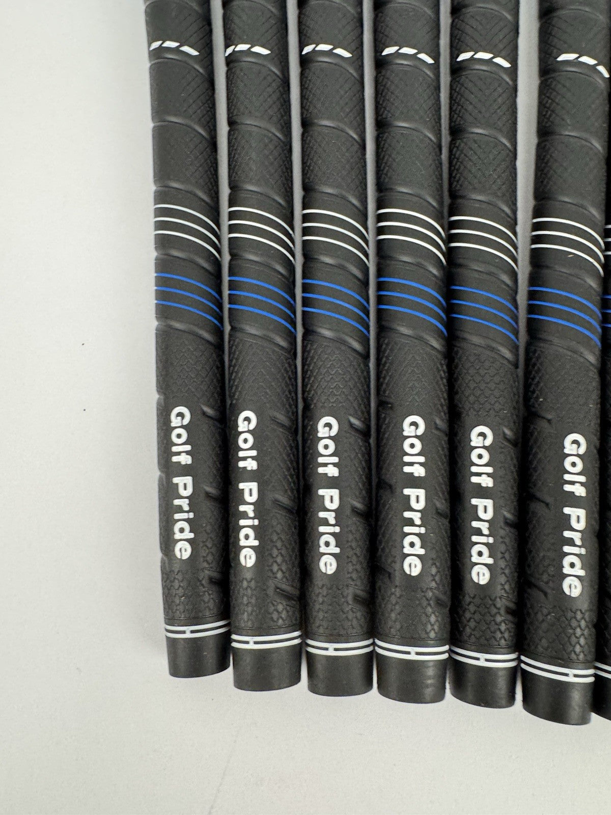 Golf Pride CP2 Wrap Golf Grips (7) Men’s Standard /Black/Blue /New /337813