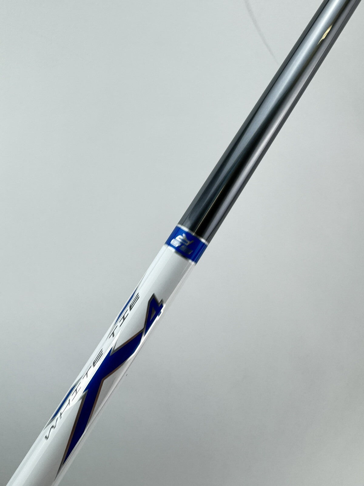 Cobra One Length Hybrid Shaft Regular Graphite Matrix White Tie 36.5” /New/287304