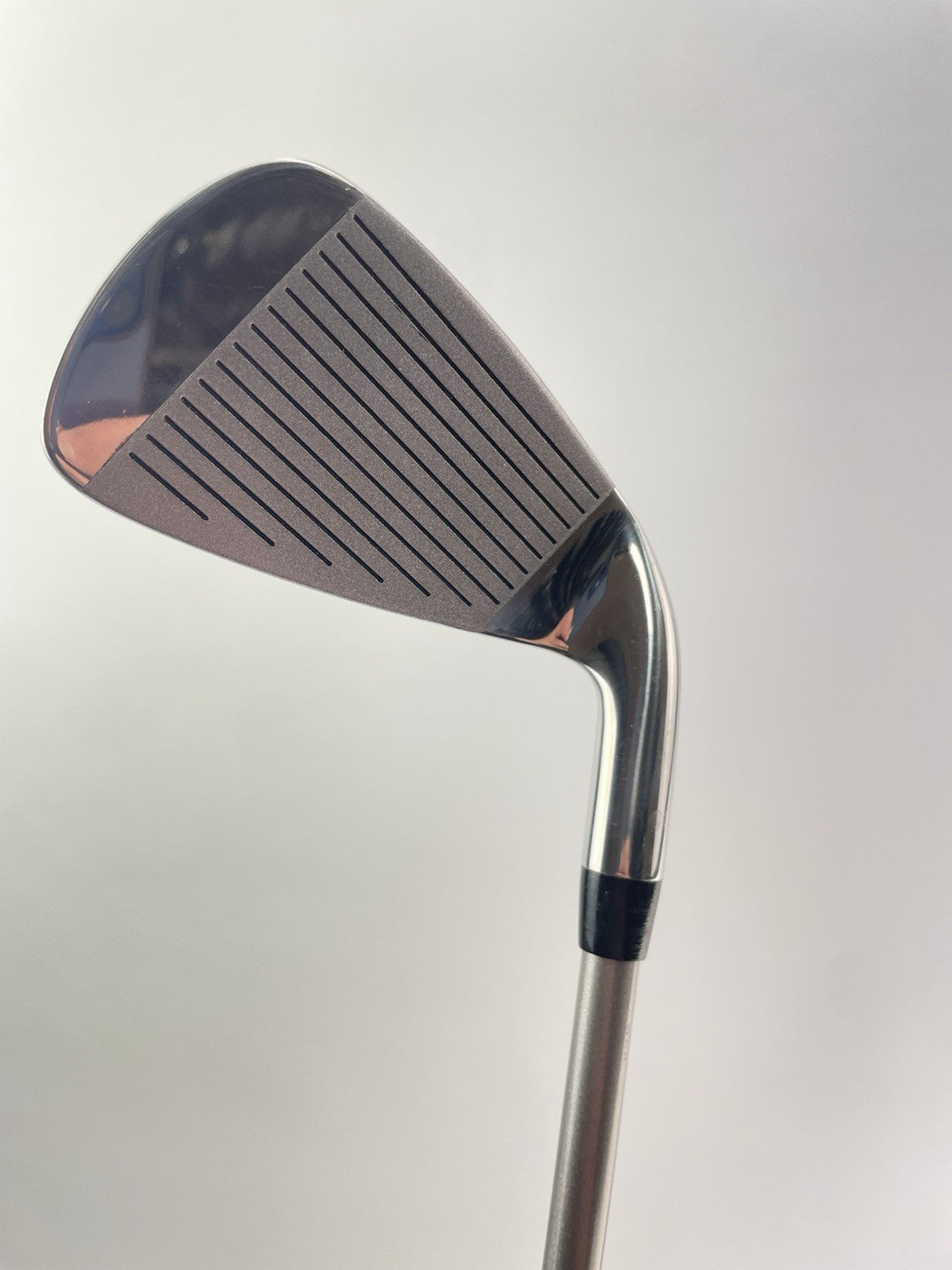 Bay Hill 4 Iron Left Handed Regular Flex Graphite Shaft /New Grip /2616911