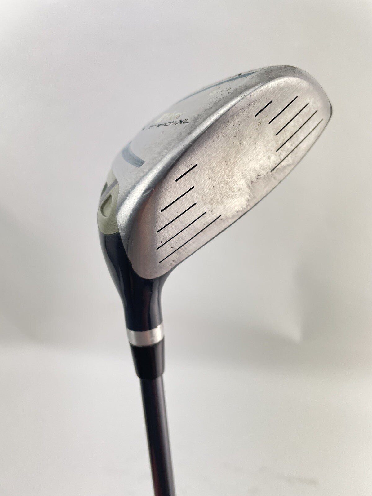 Wilson Fairway Wood 21* Stretch XL Women’s Flex Graphite /Right /New Grip /207225