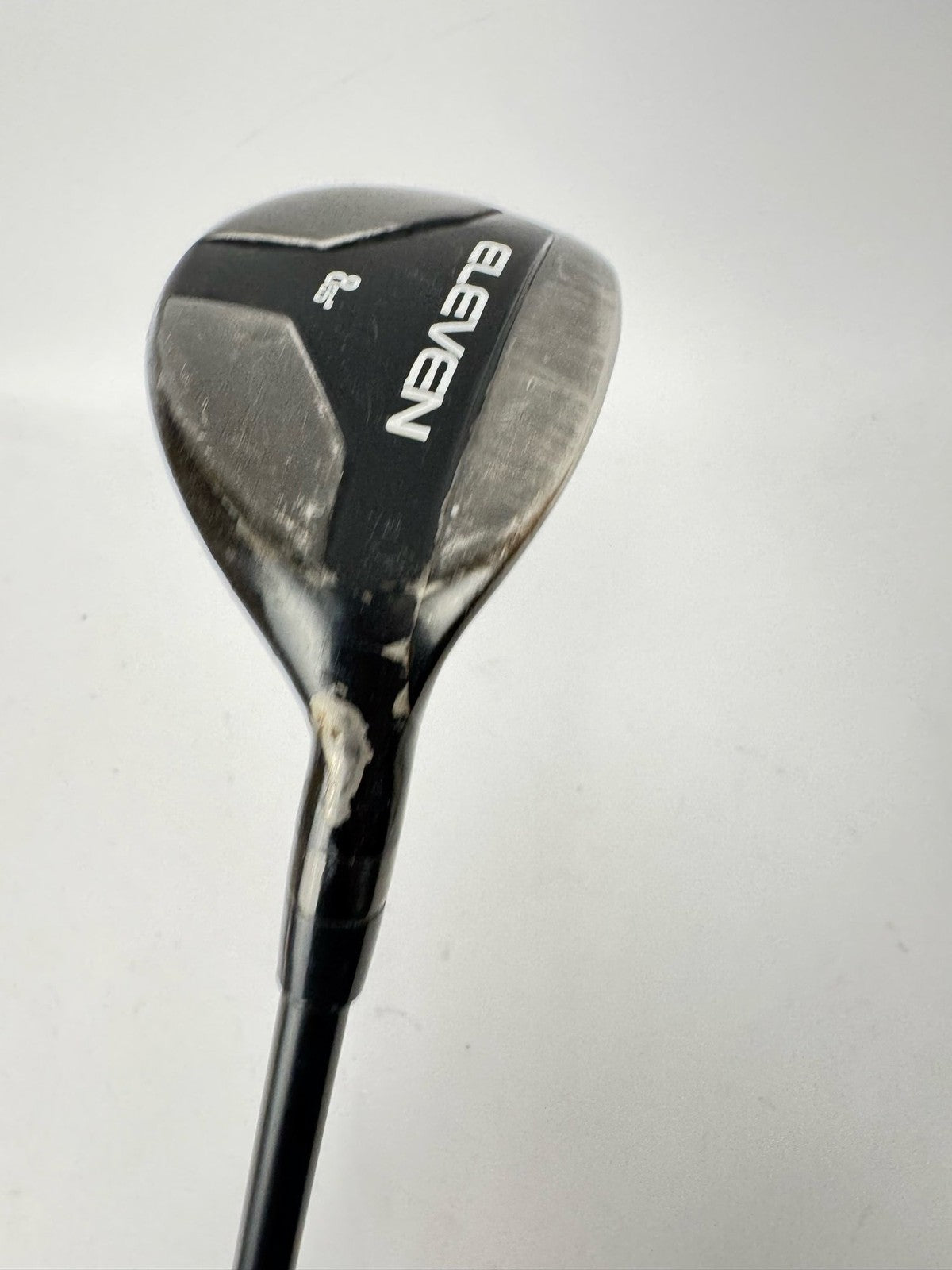 Eleven 8 Iron Hybrid 35 Degrees Regular Flex Graphite Right Handed Used /365993