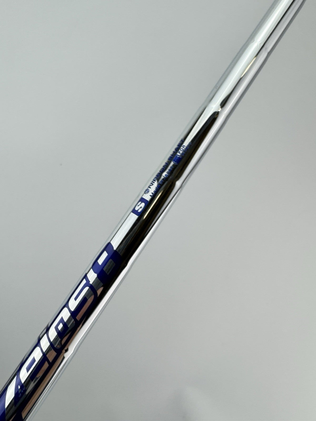 Nippon Zelos7 Iron Shaft Stiff Flex Steel 36” /0.355 Tapered /Lamkin /304984