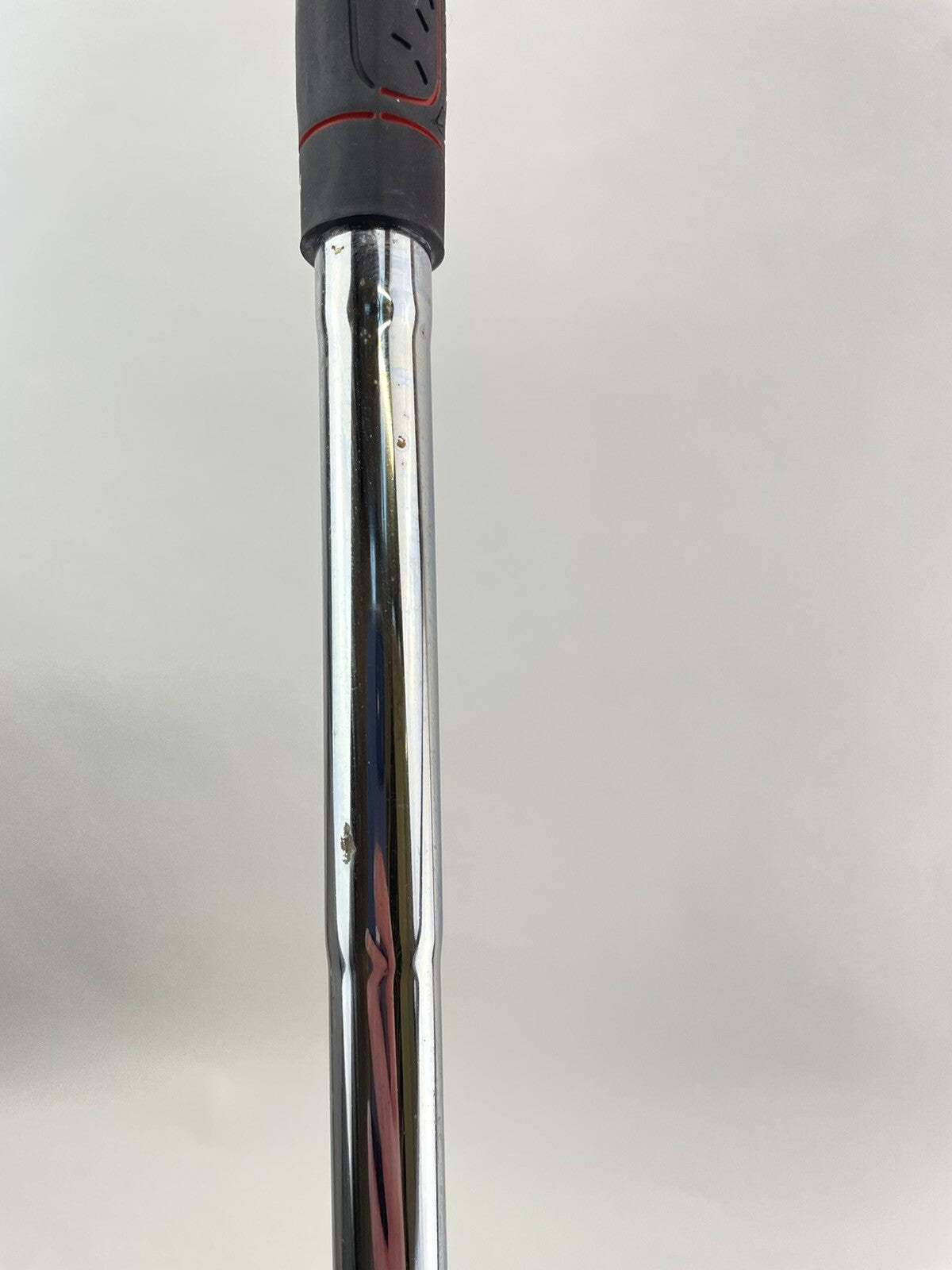 Wilson Golf 8 Iron Vector Regular Flex Steel /Right Handed /New Grip /2118116