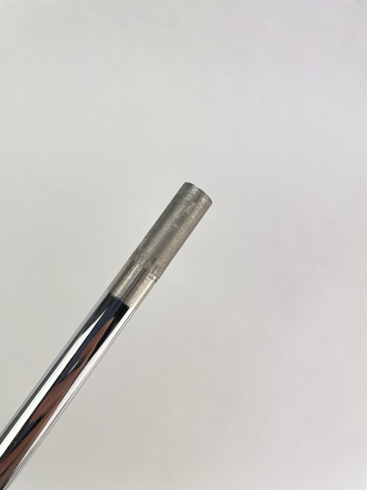 Cobra Ultralite Iron Shaft Stiff Flex Steel 35.75" /Lamkin /0.370 Parallel/175015