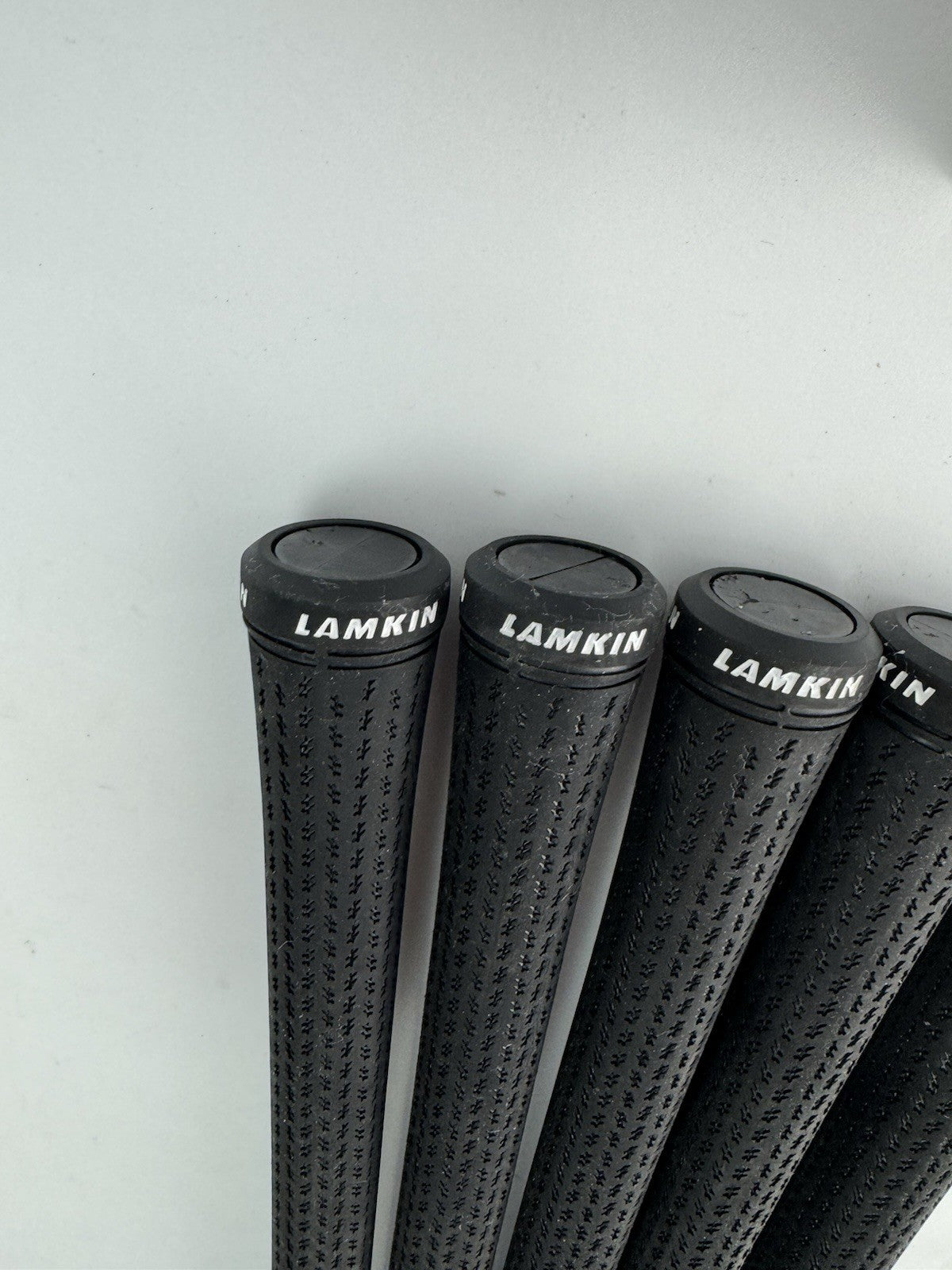 Lamkin Crossline 360 Golf Grips (5) Mens Standard /Black/White /Pulled /301166