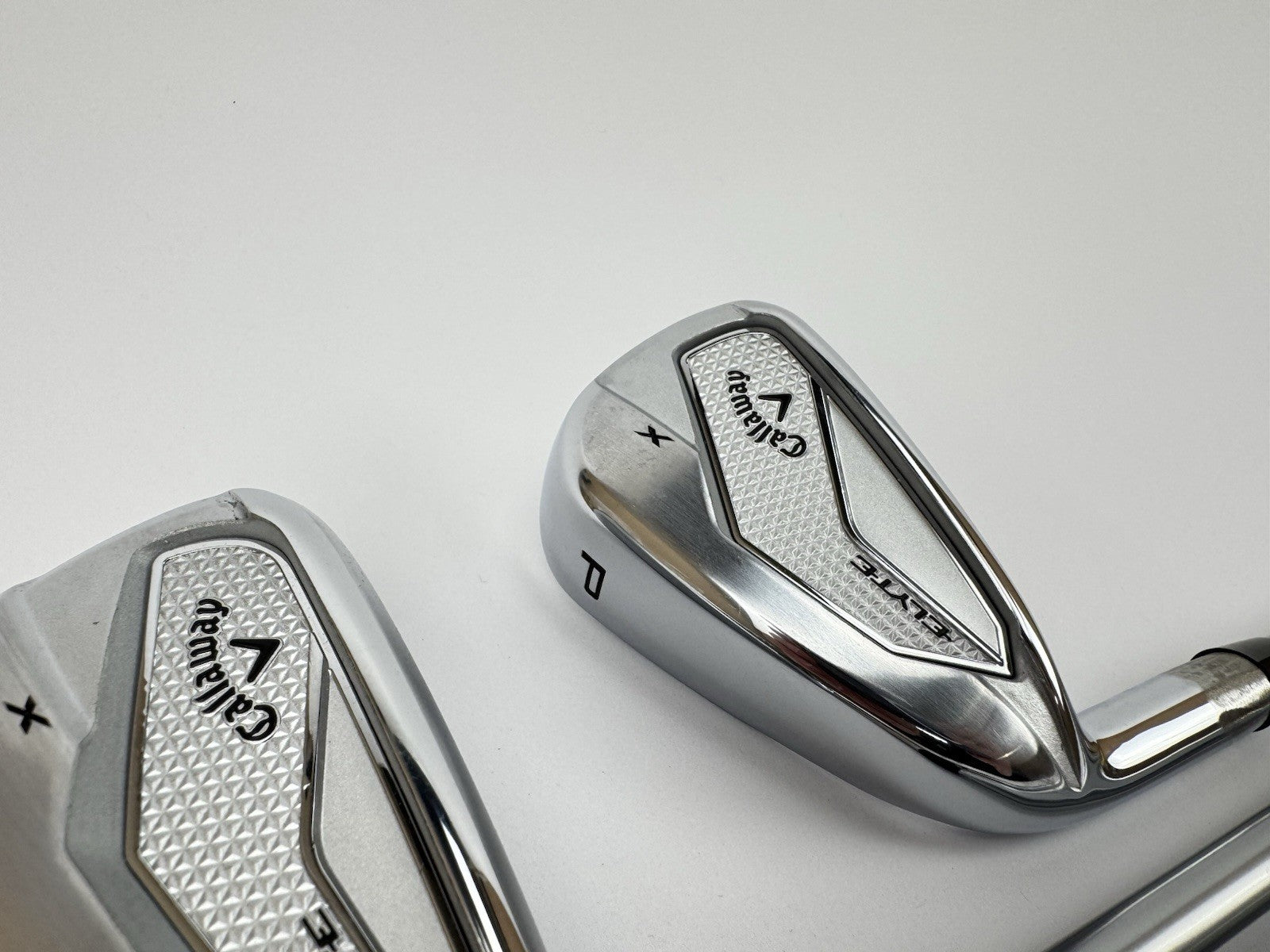 Callaway Elyte X Irons 6,8+PW Left Handed Aldila Rogue Regular Graphite /323363