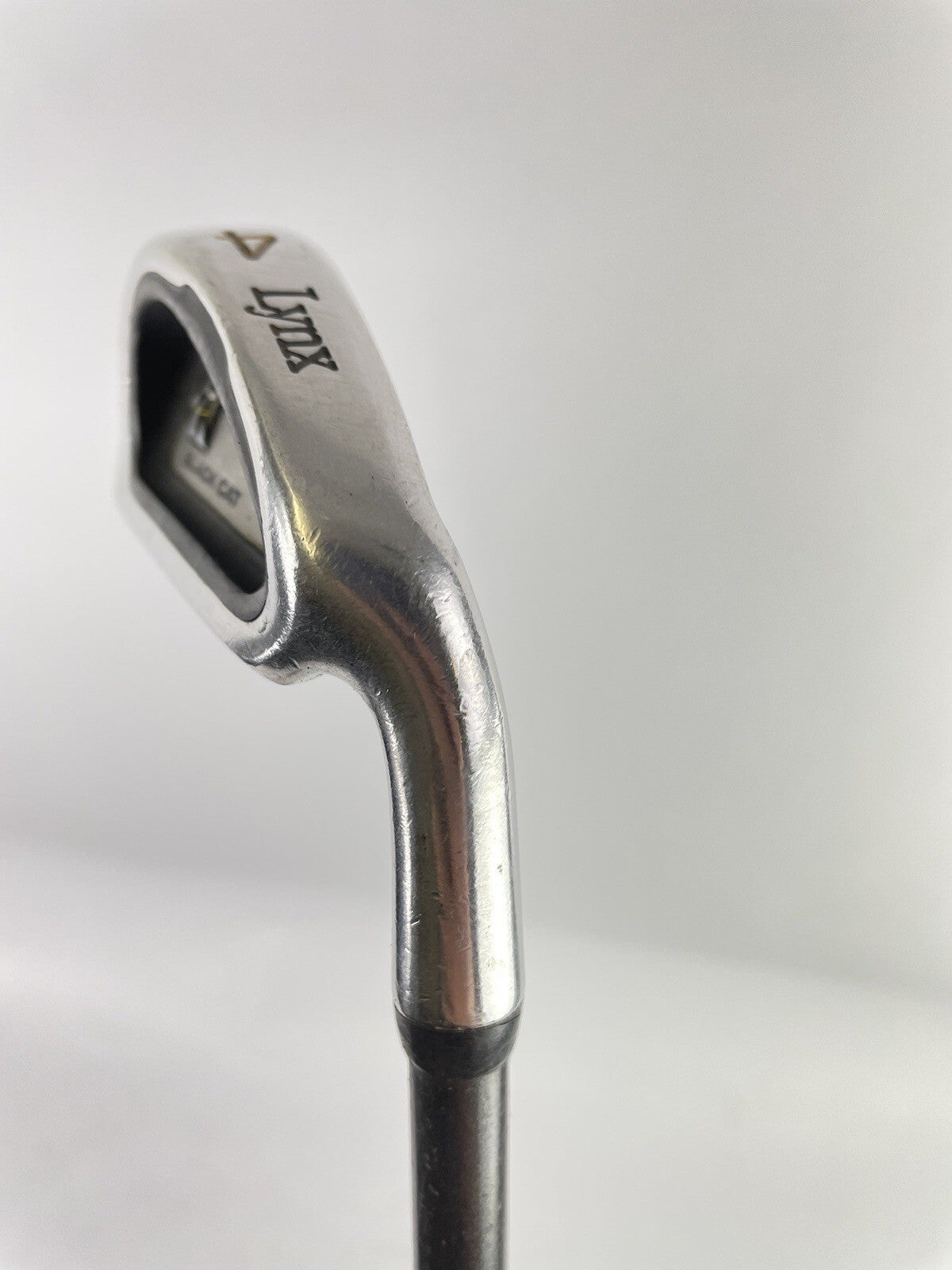 Lynx Blackcat 4 Iron Flare Regular Graphite /Right Handed /New Grip /96854