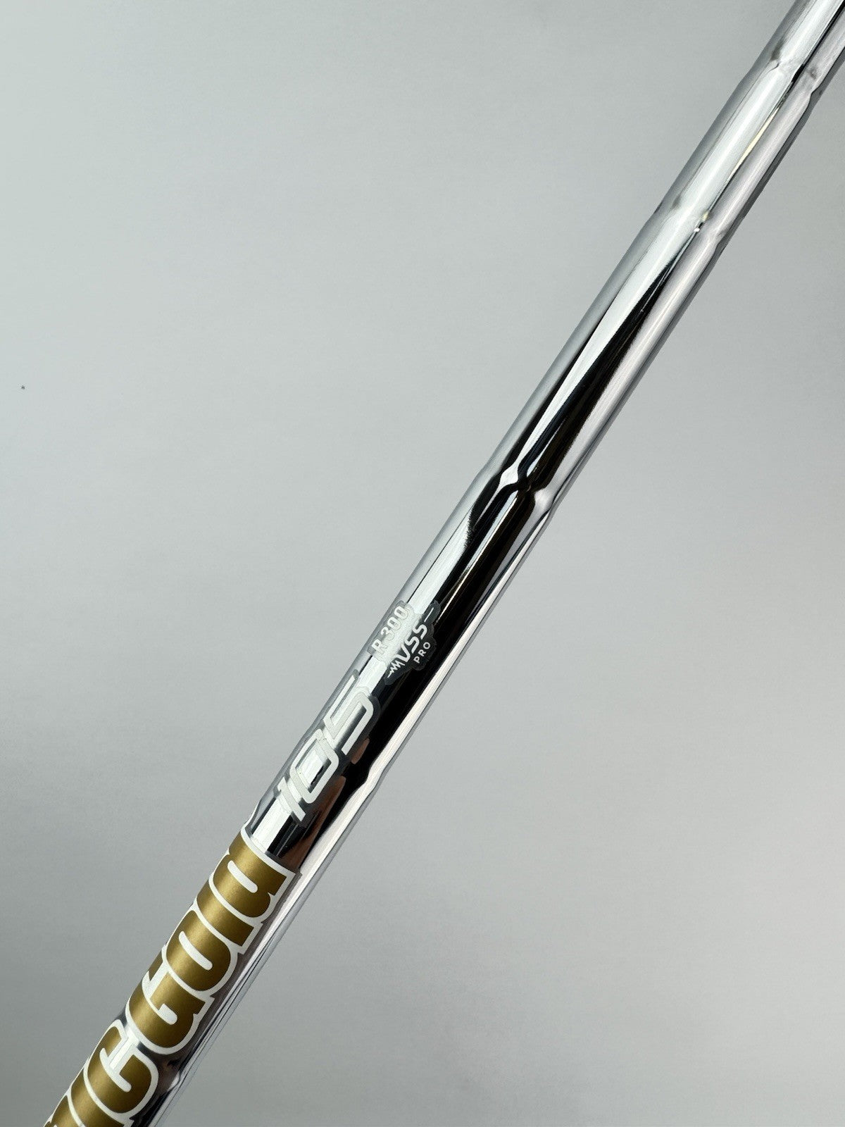 Dynamic Gold 105 Iron Shaft R300 Regular Flex Steel 35.25” /0.355 Tapered /289235